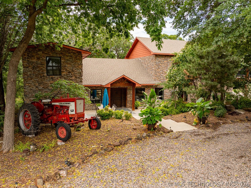 9094 Waters Edge Kingston OK 73439