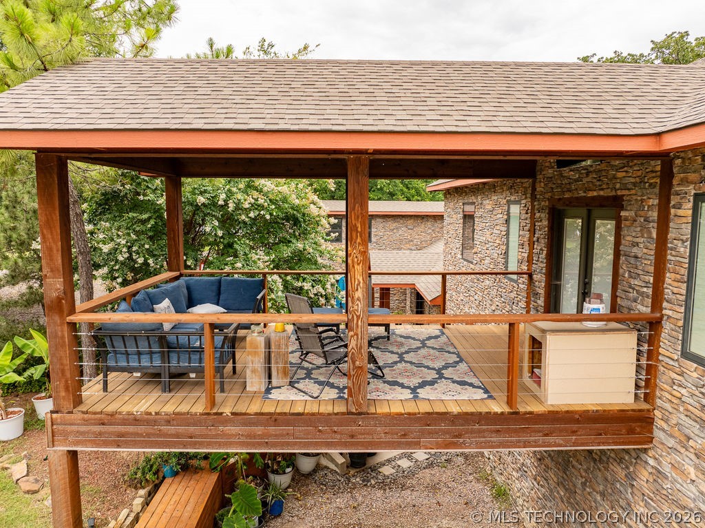 9094 Waters Edge Kingston OK 73439