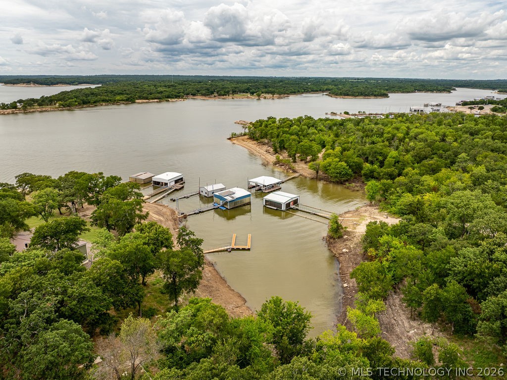 9094 Waters Edge Kingston OK 73439