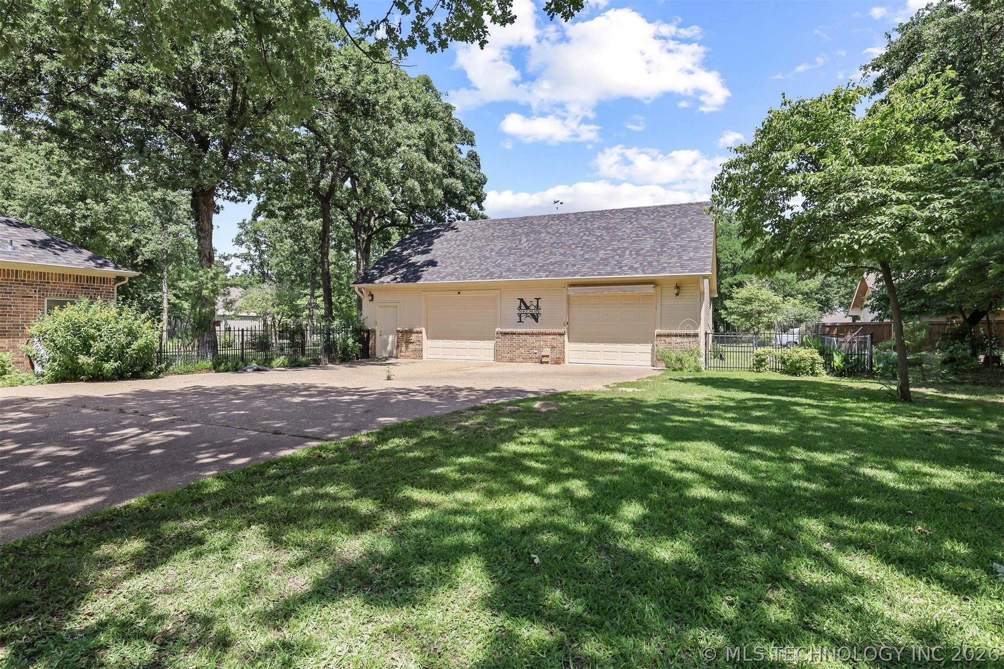 234 White Oak Cartwright OK 74731