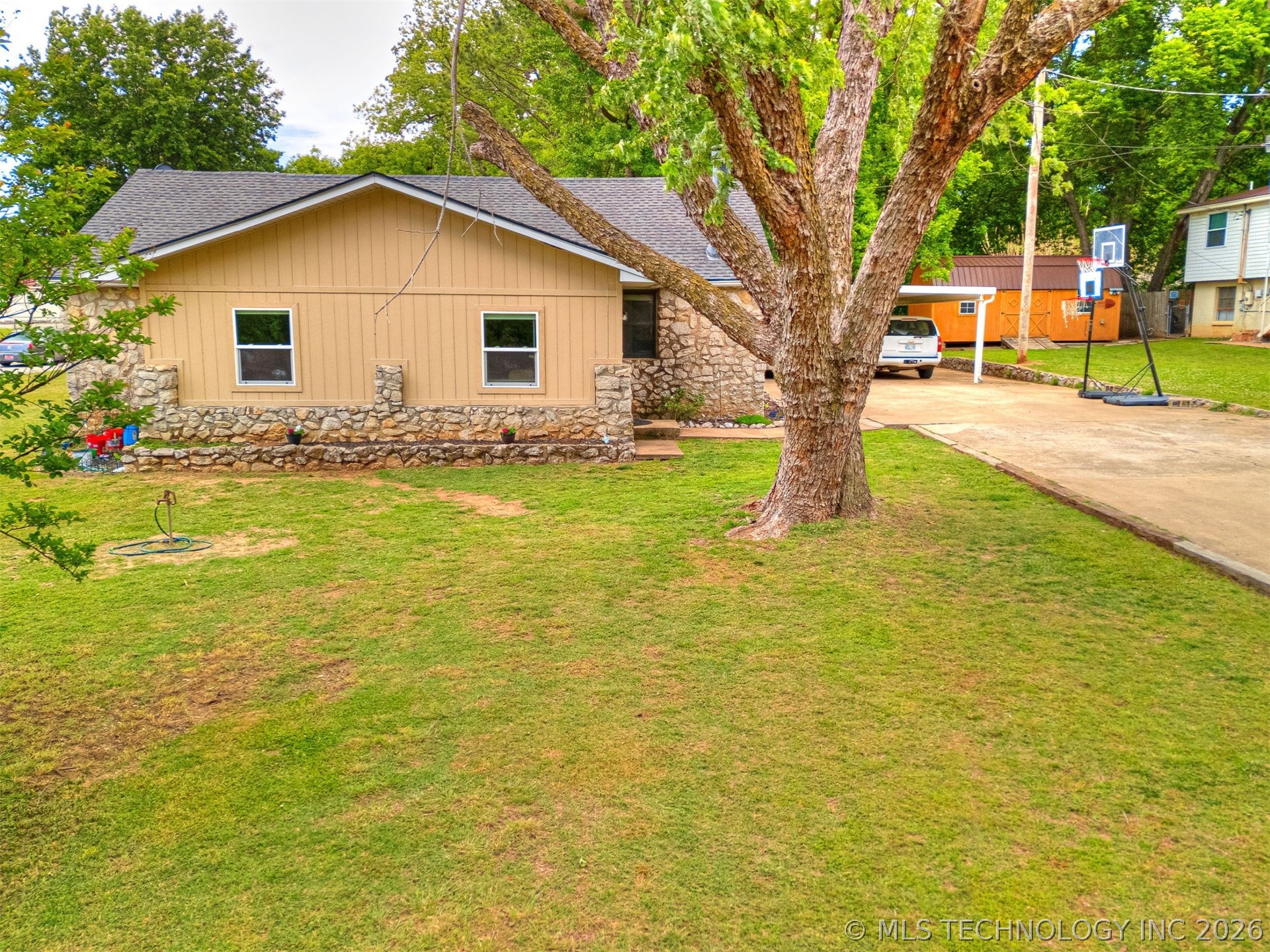 2308 S 63rd Westavenue Tulsa OK 74107