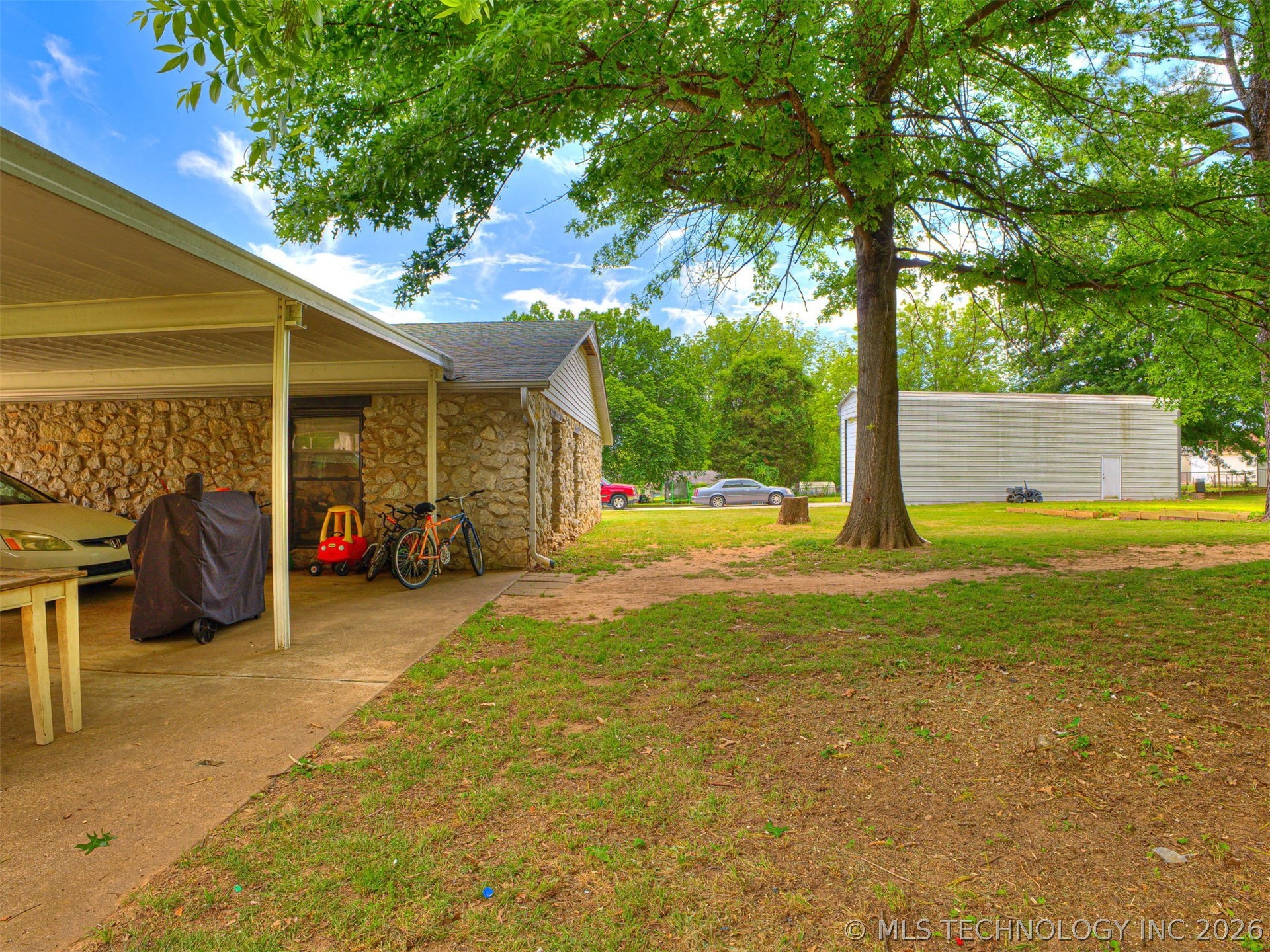 2308 S 63rd Westavenue Tulsa OK 74107