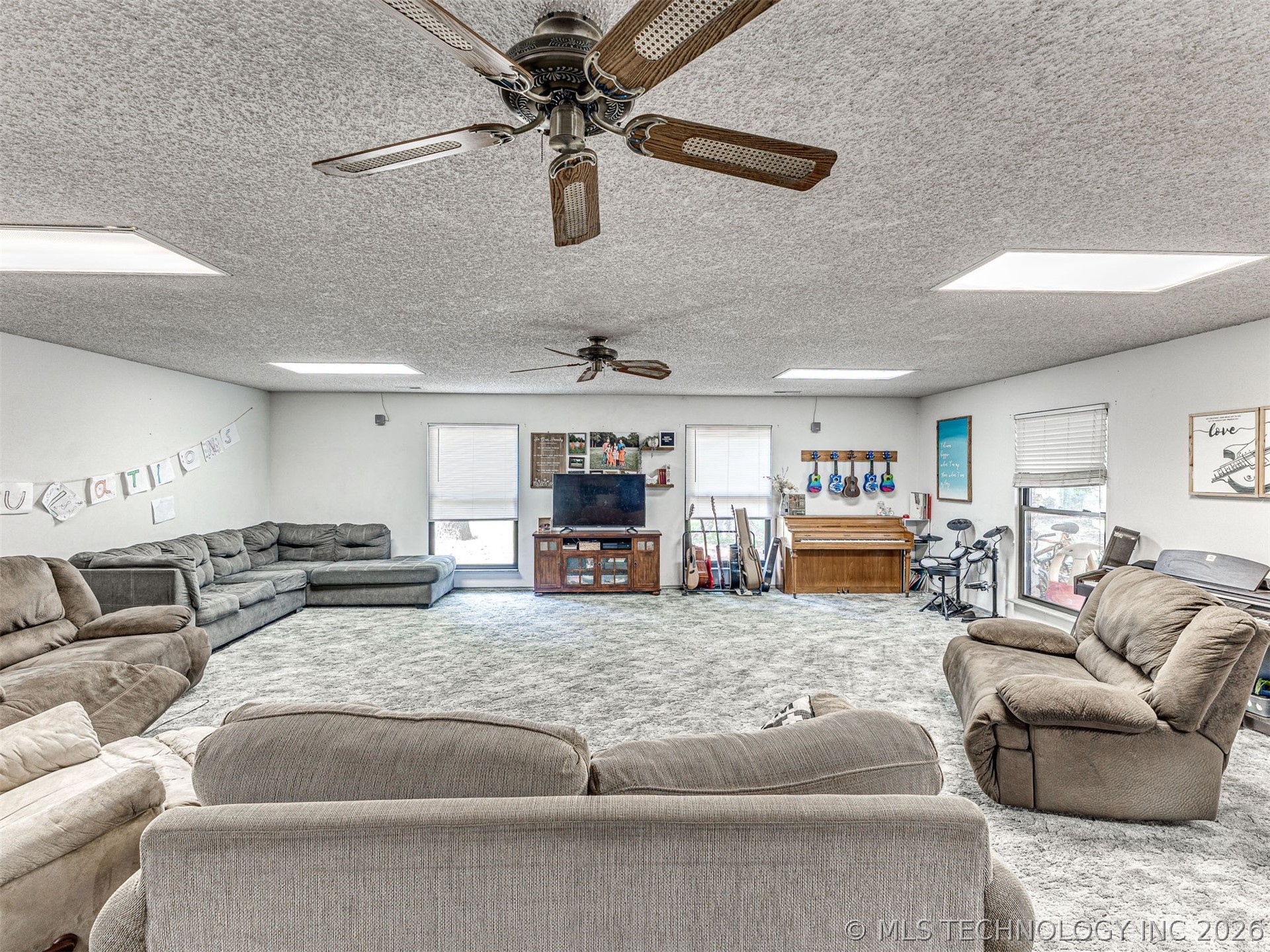 2308 S 63rd Westavenue Tulsa OK 74107