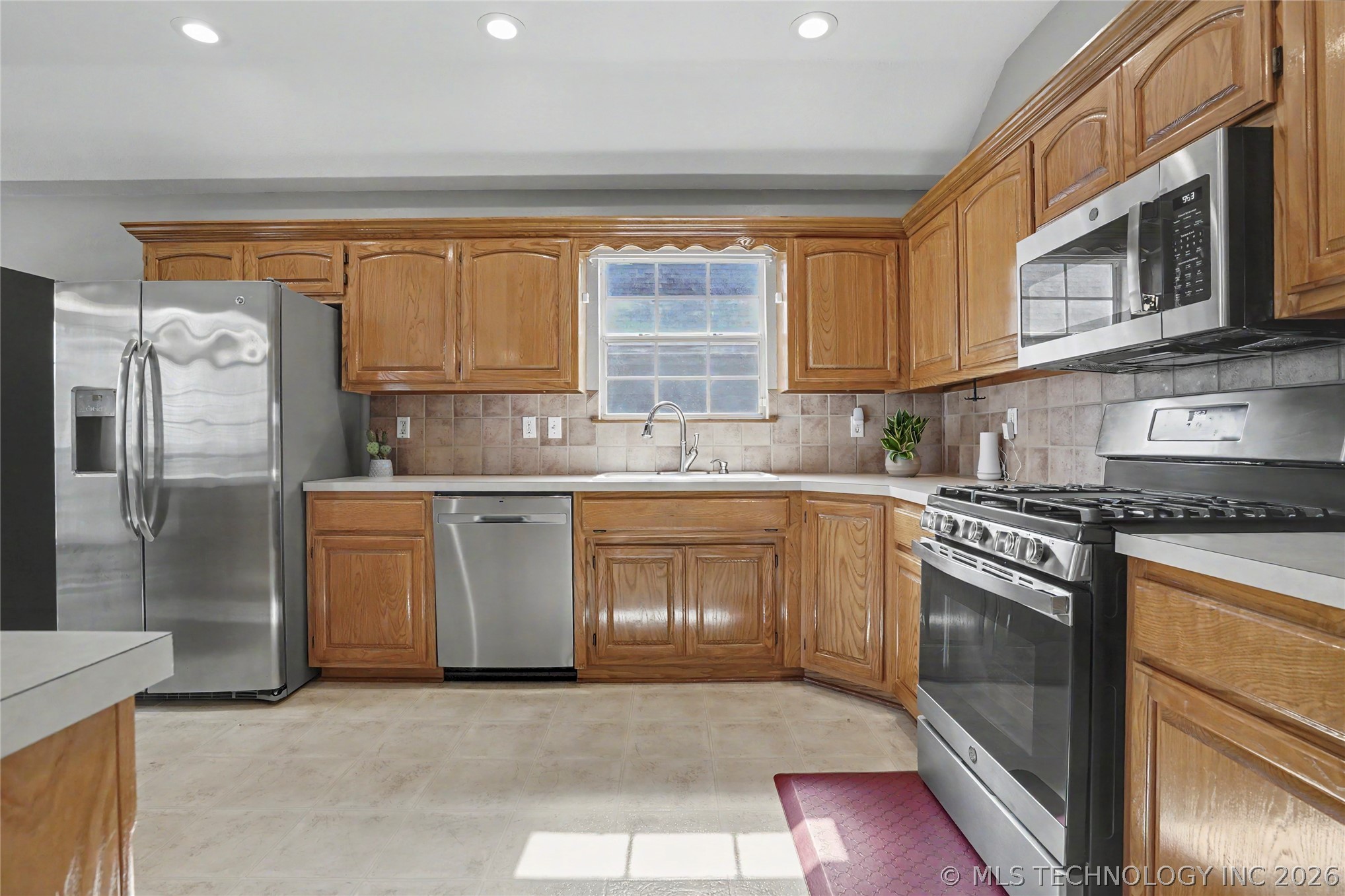 19629 E 39th Street Broken Arrow OK 74014