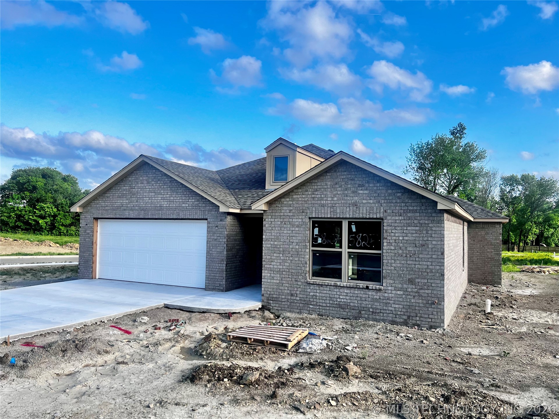 5827 Coldspring Lane Bartlesville OK 74006