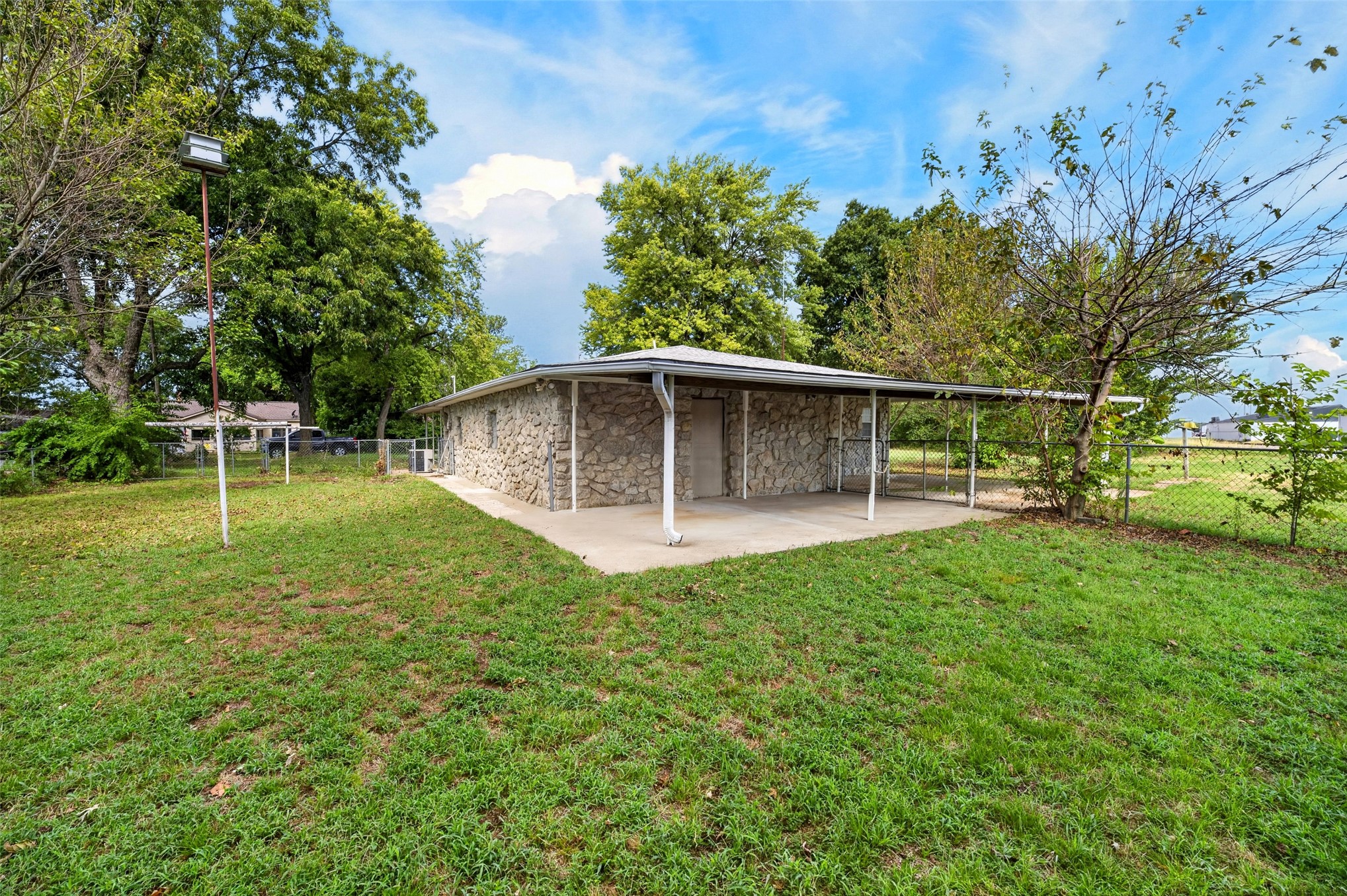 723 N Bristow Avenue Coweta OK 74429