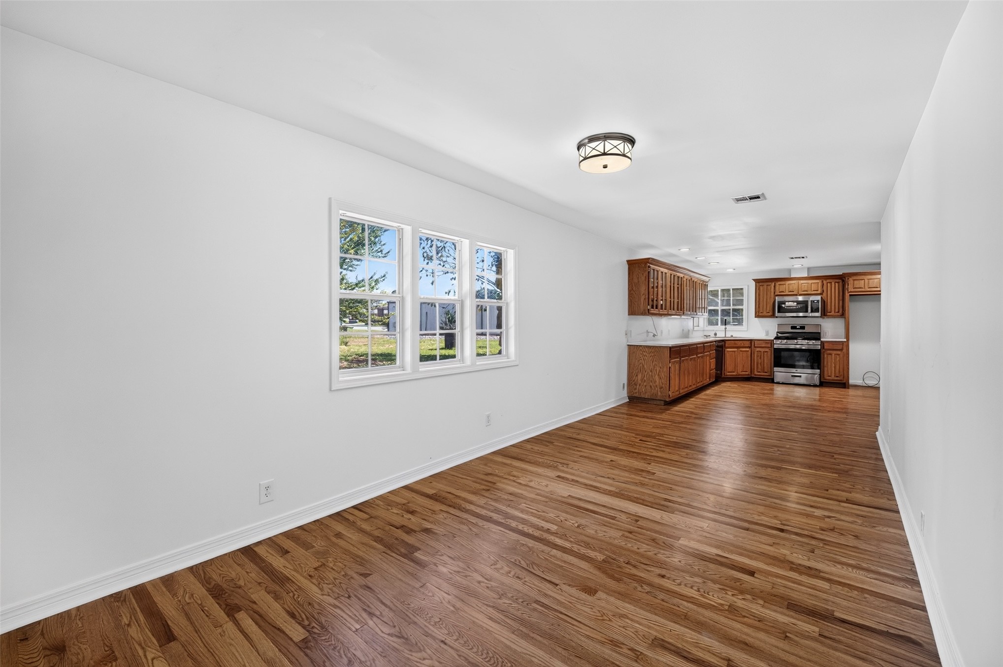 723 N Bristow Avenue Coweta OK 74429