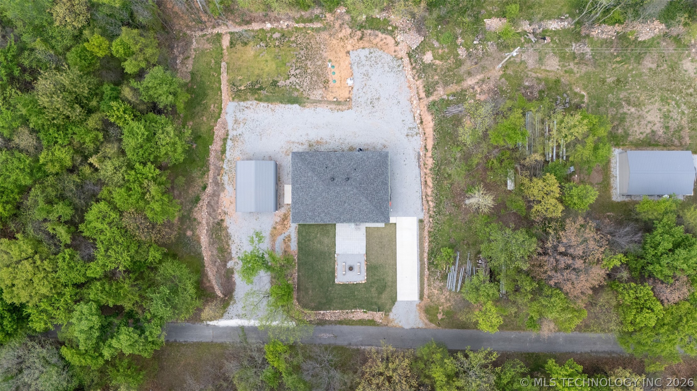 1616 Battle Drive Grove OK 74344