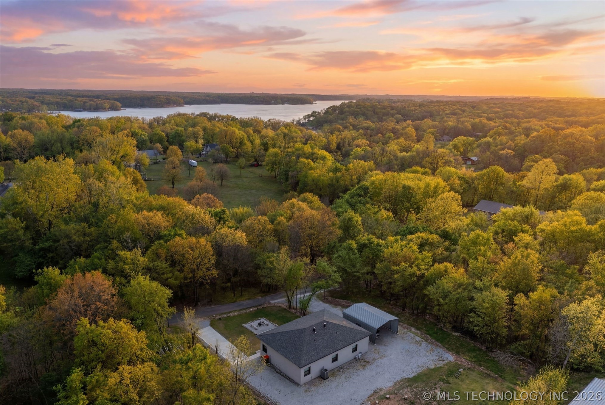 1616 Battle Drive Grove OK 74344