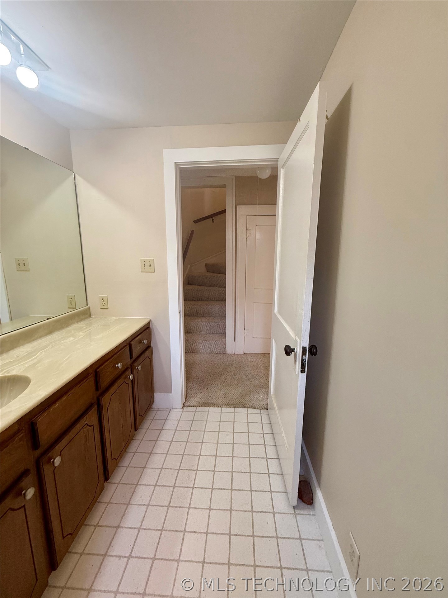 803 W Moore Street Henryetta OK 74437