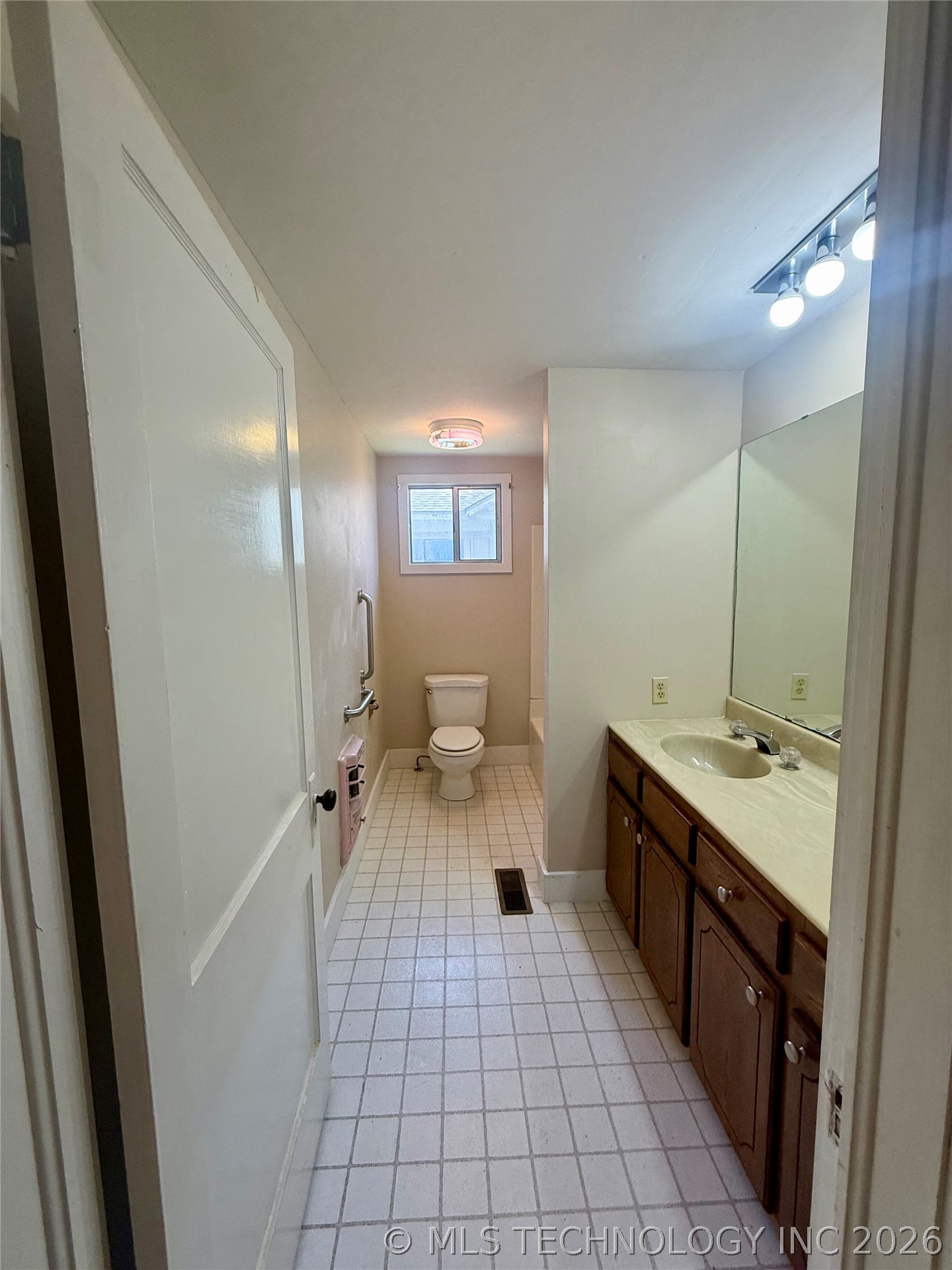 803 W Moore Street Henryetta OK 74437