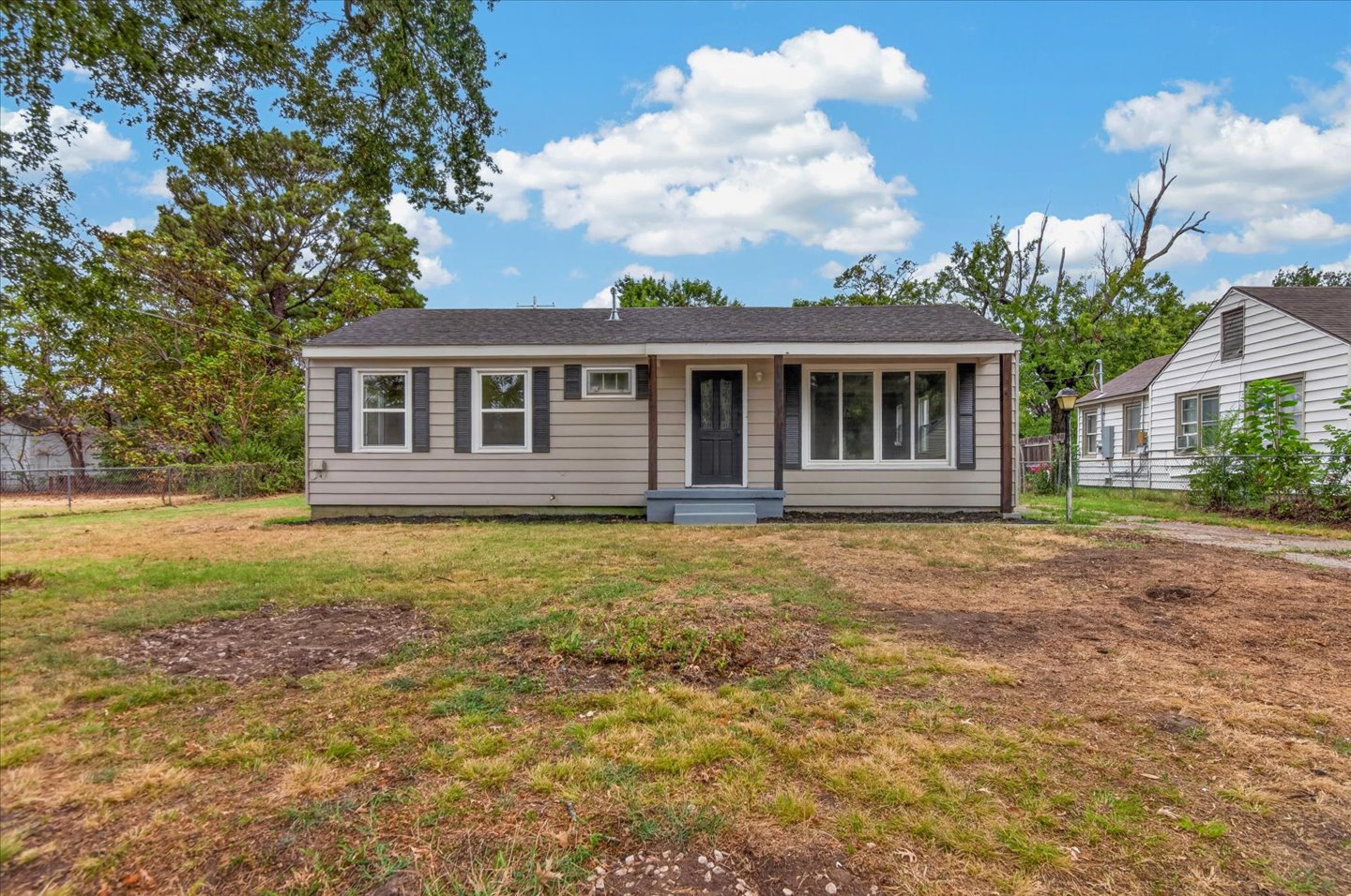 715 W 16th Street W Bartlesville OK 74003
