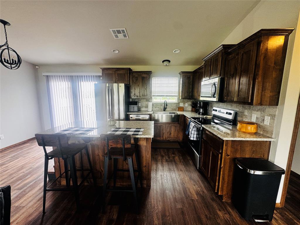 103169 N 3775 Okemah OK 74859