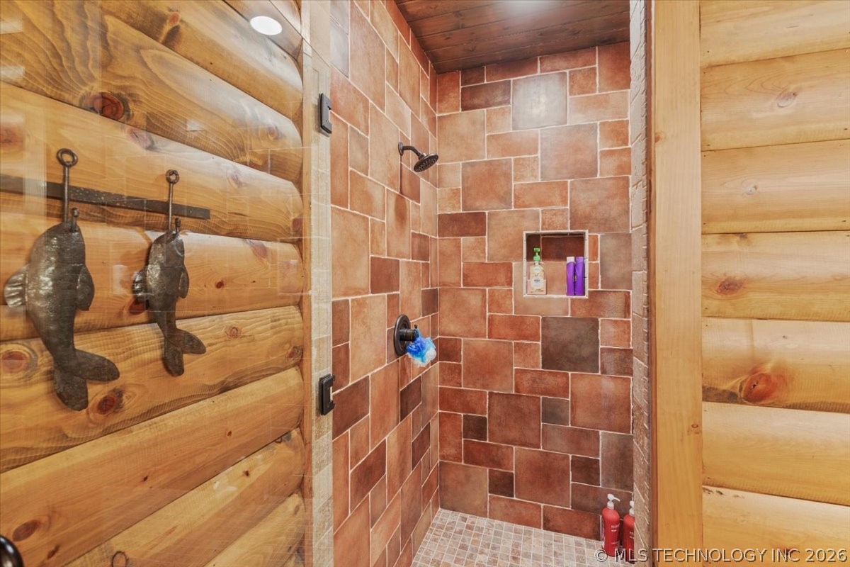 65133 E 250 Road Grove OK 74344