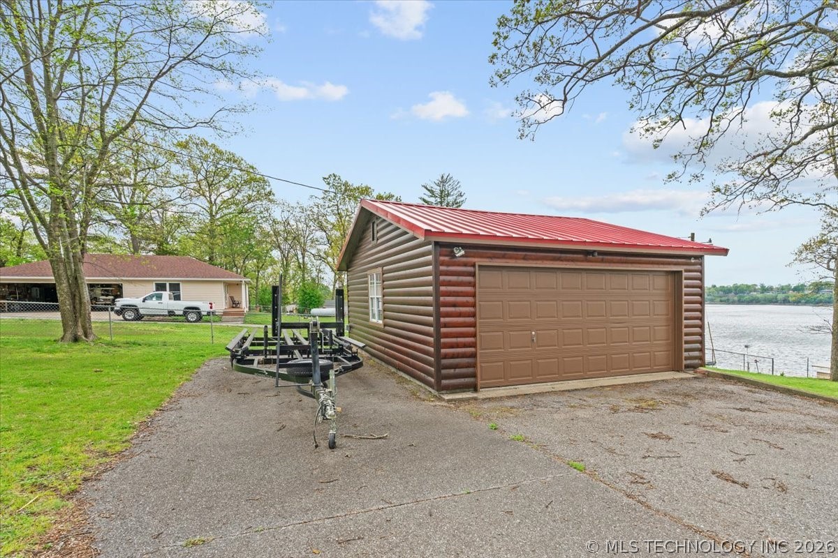 65133 E 250 Road Grove OK 74344