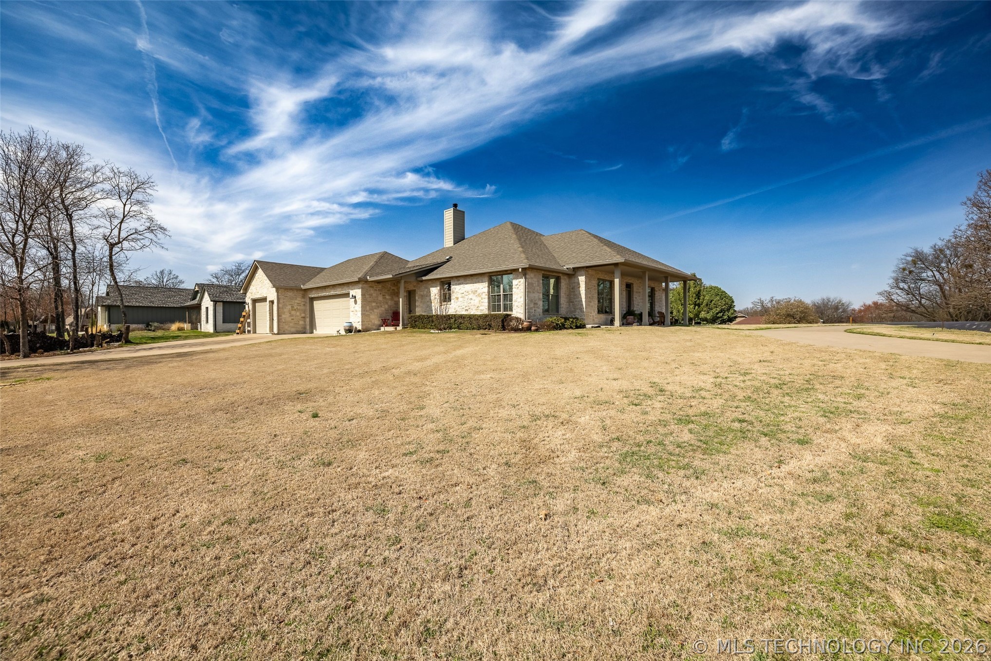 33389 S Coves Drive Afton OK 74331