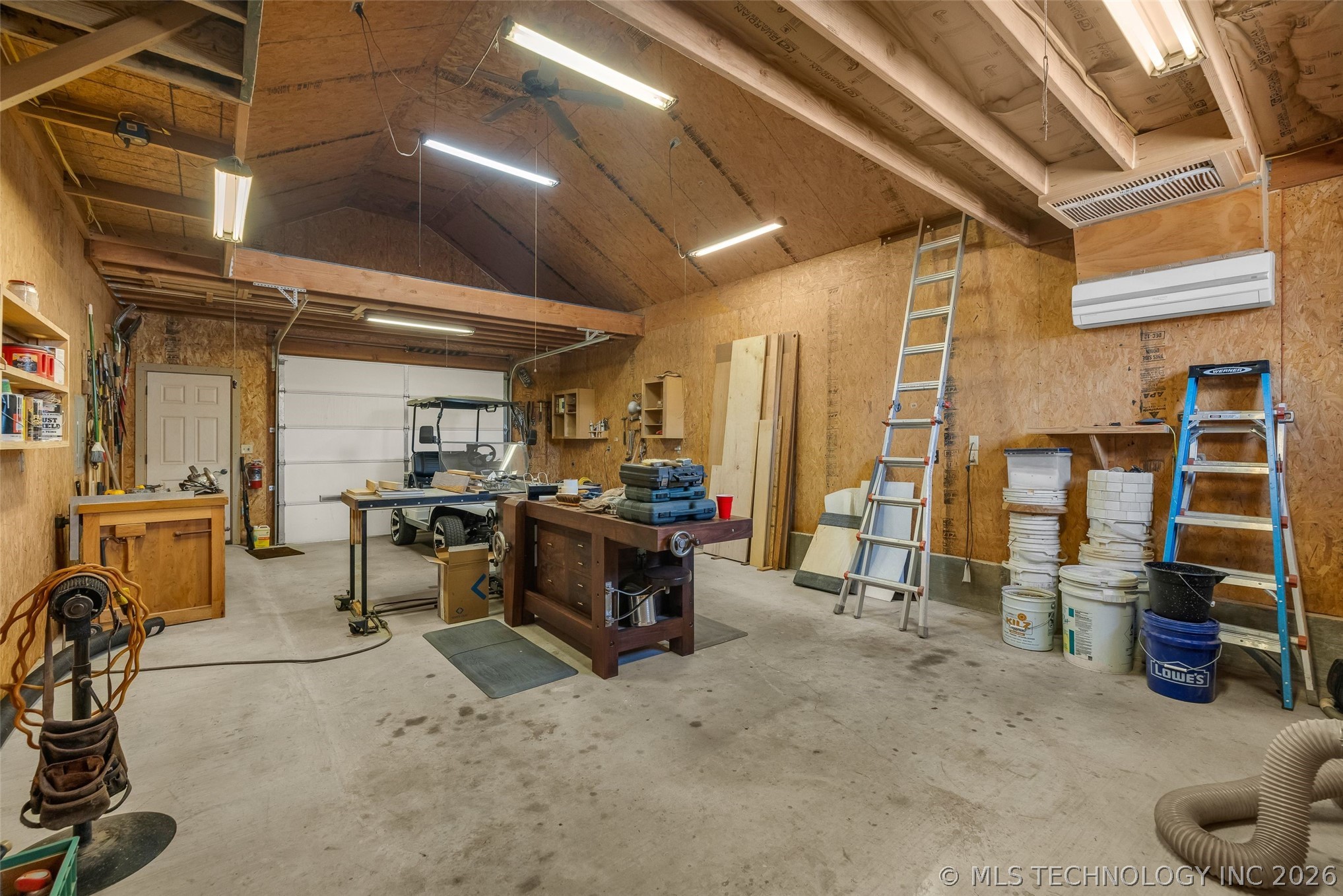 33389 S Coves Drive Afton OK 74331