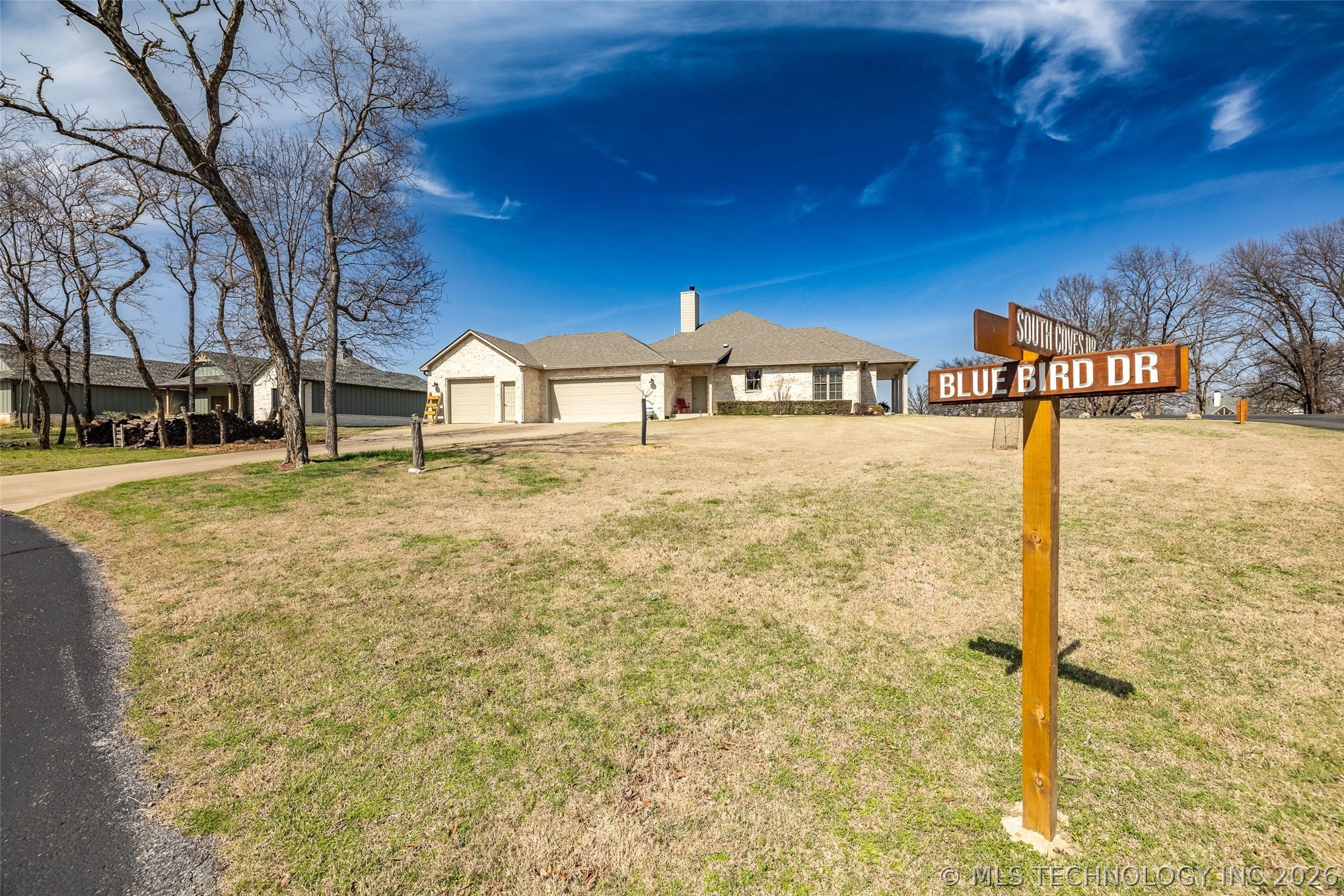 33389 S Coves Drive Afton OK 74331