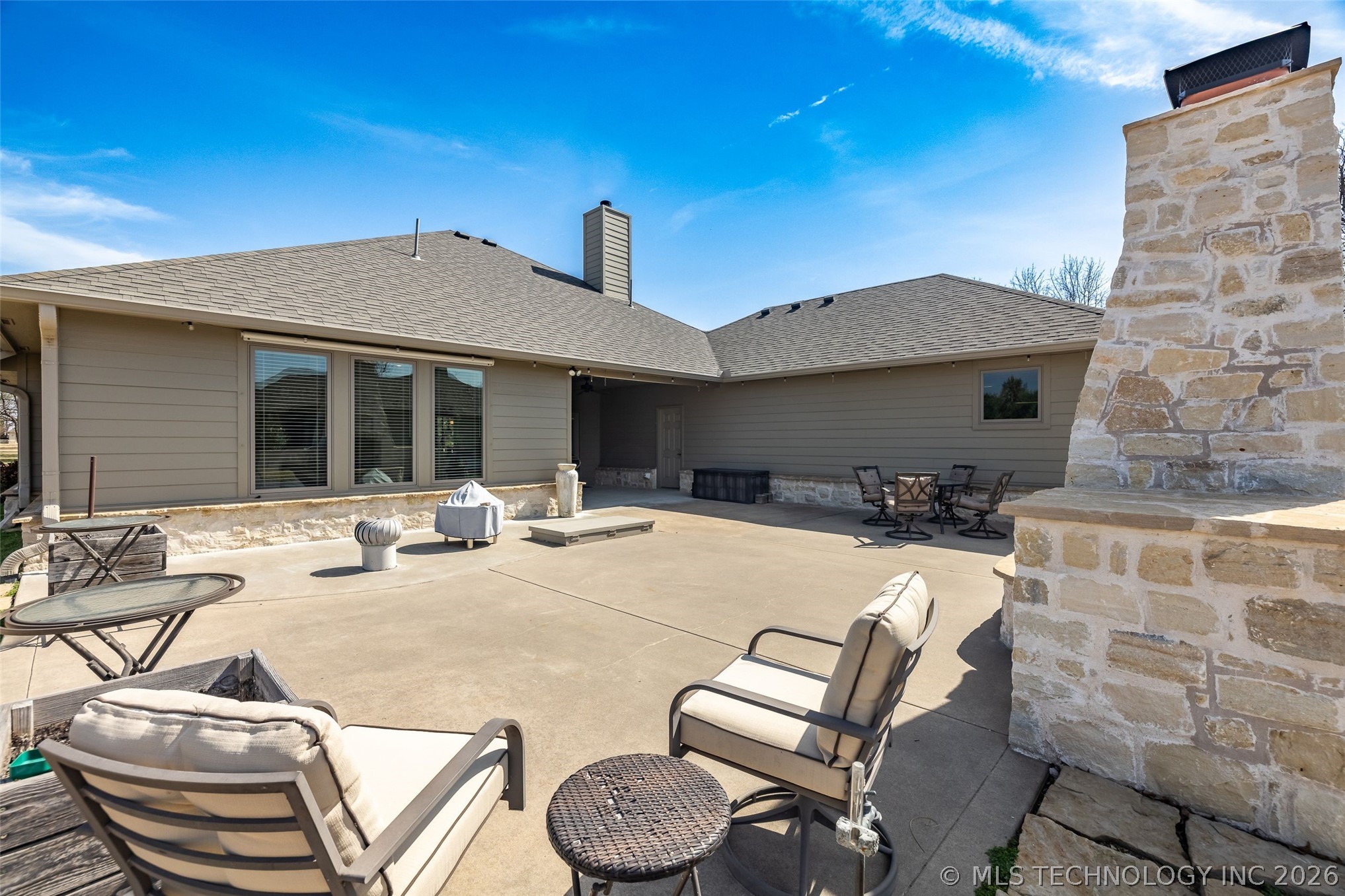 33389 S Coves Drive Afton OK 74331