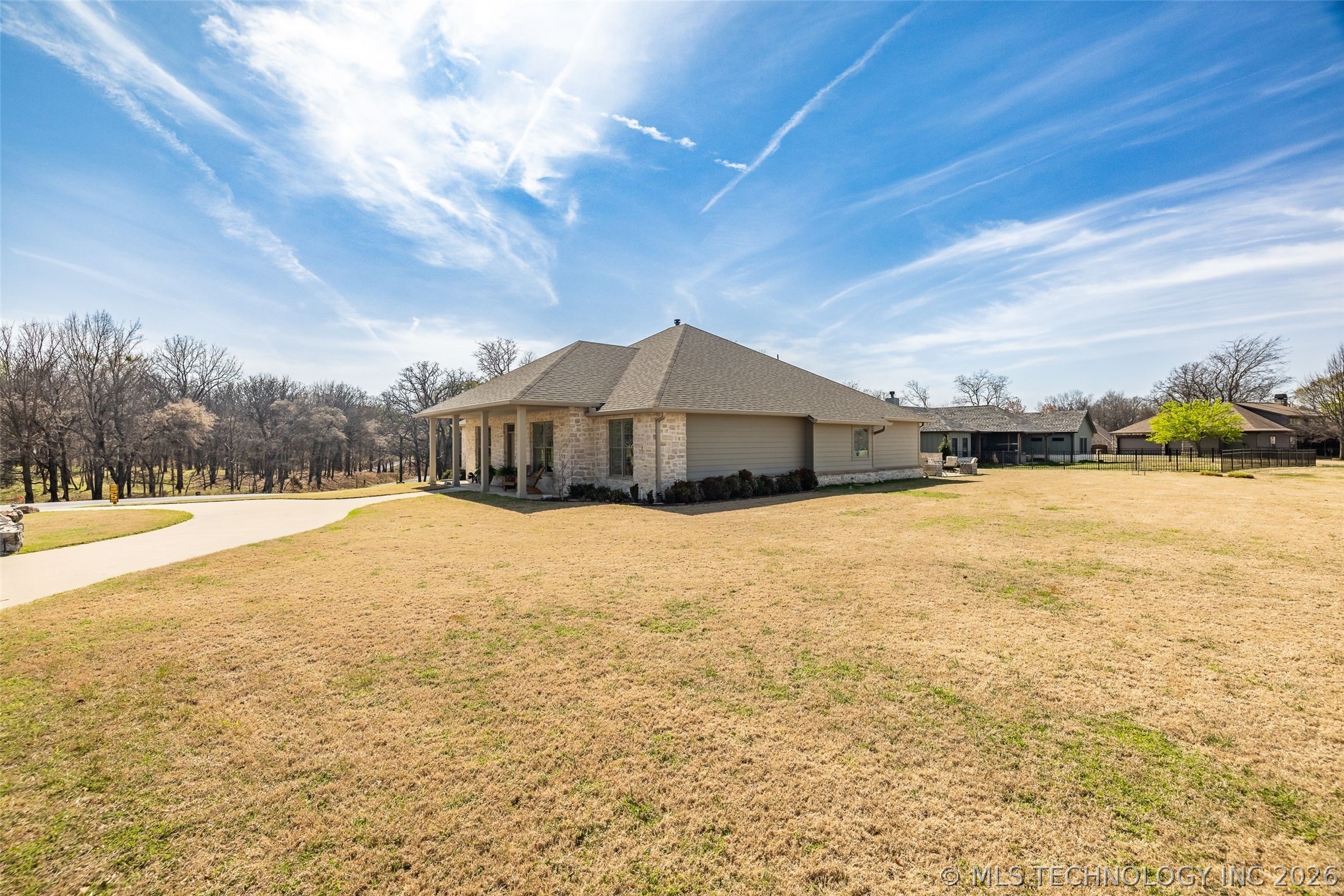 33389 S Coves Drive Afton OK 74331