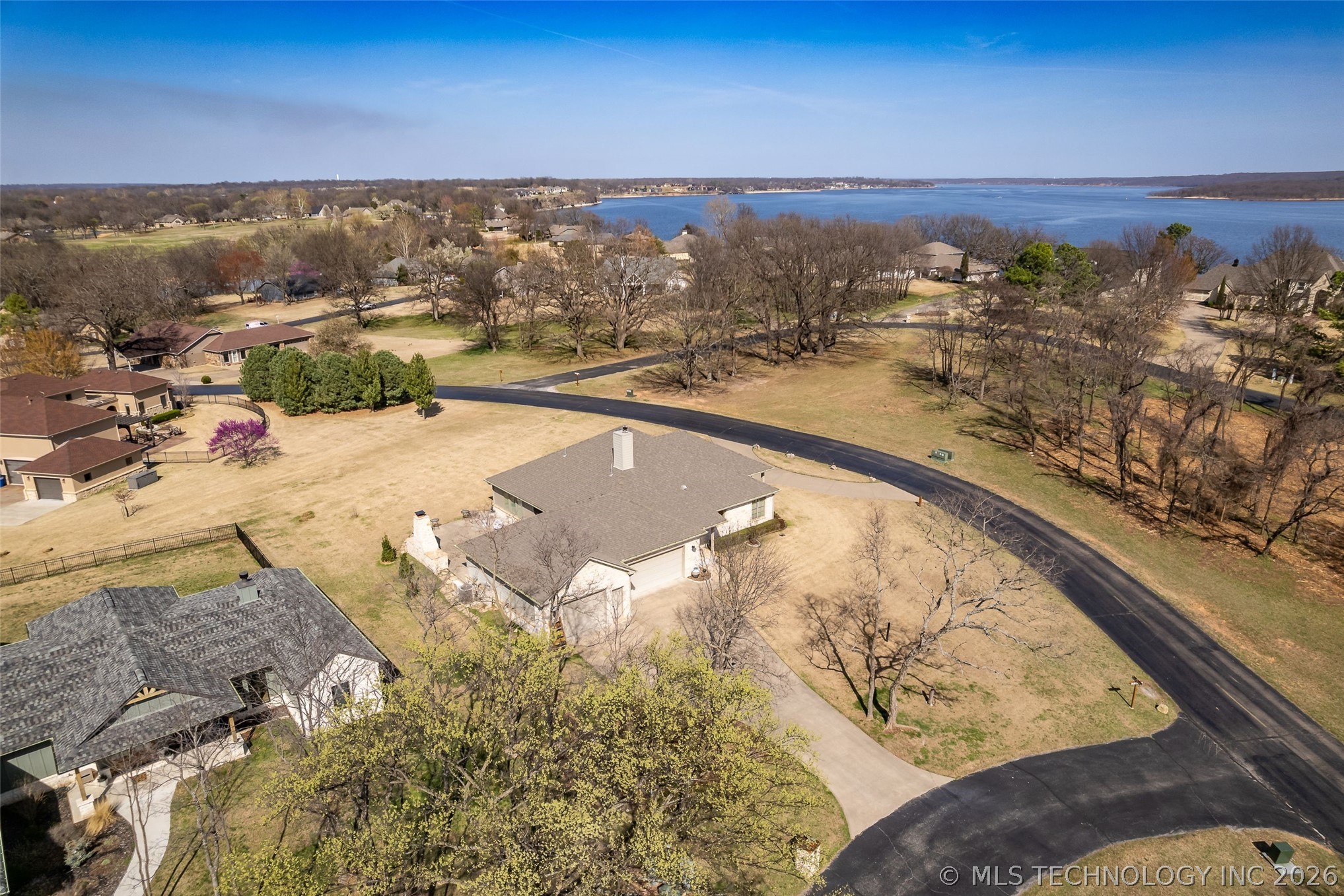 33389 S Coves Drive Afton OK 74331