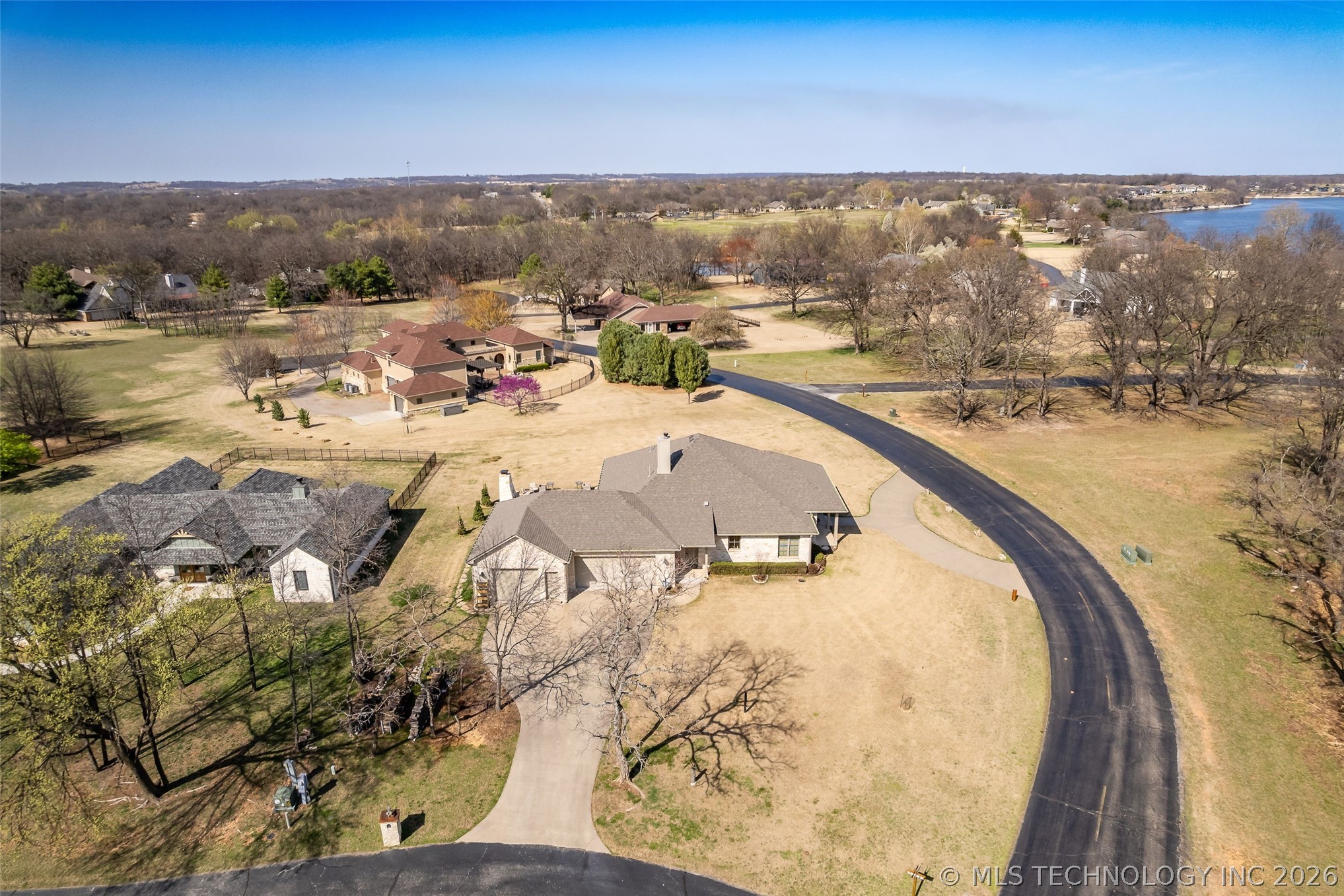 33389 S Coves Drive Afton OK 74331