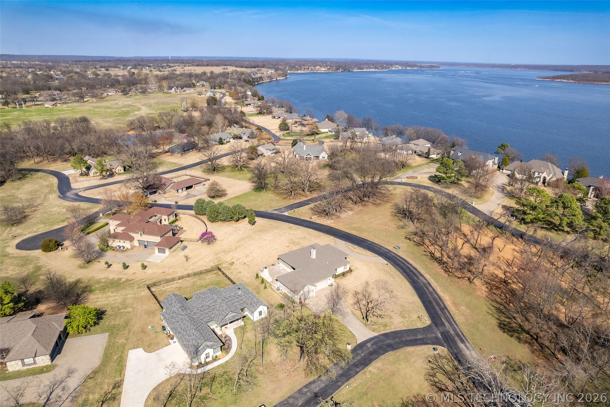 33389 S Coves Drive Afton OK 74331