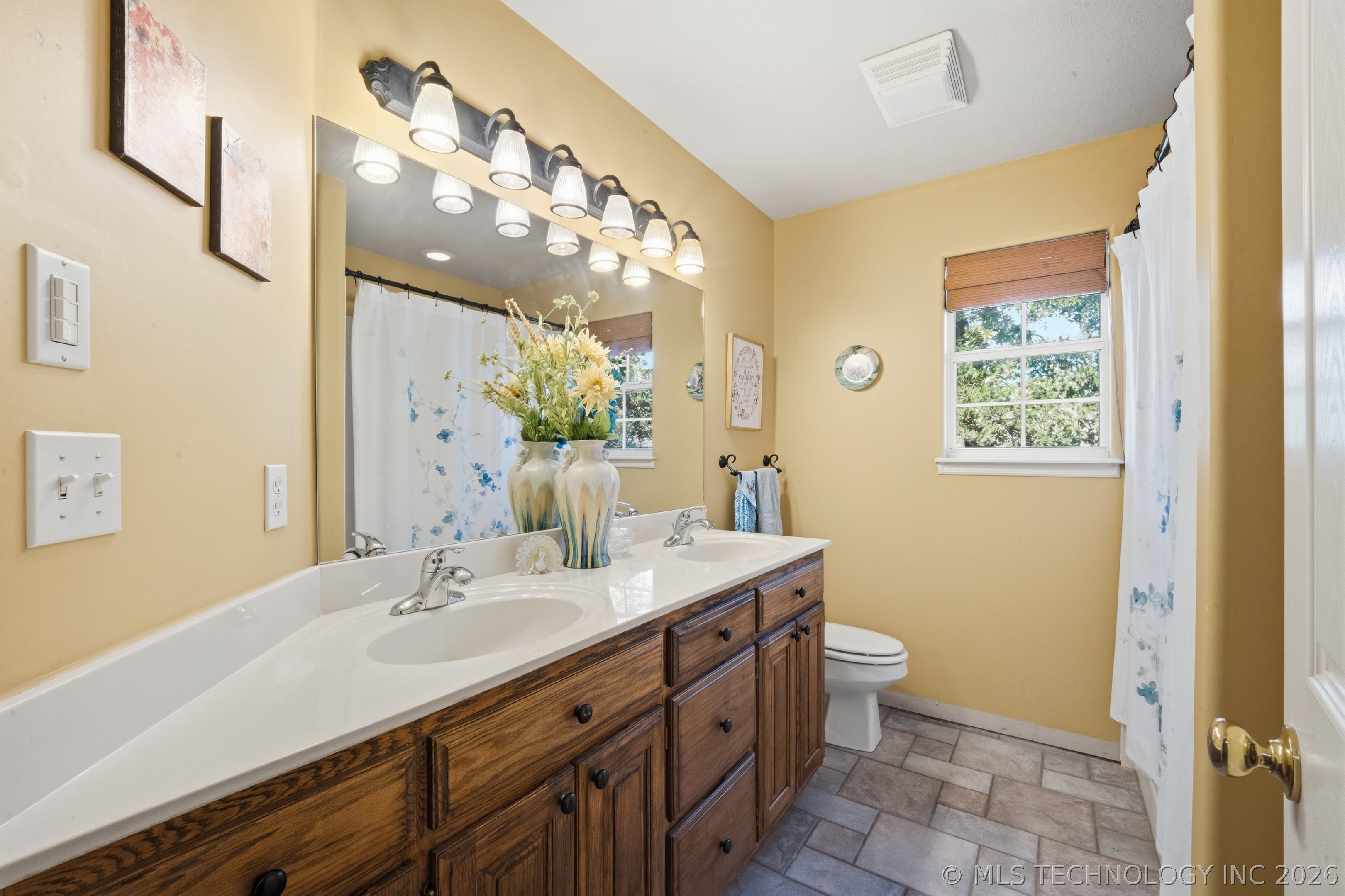 4975 Woodland Drive Skiatook OK 74070