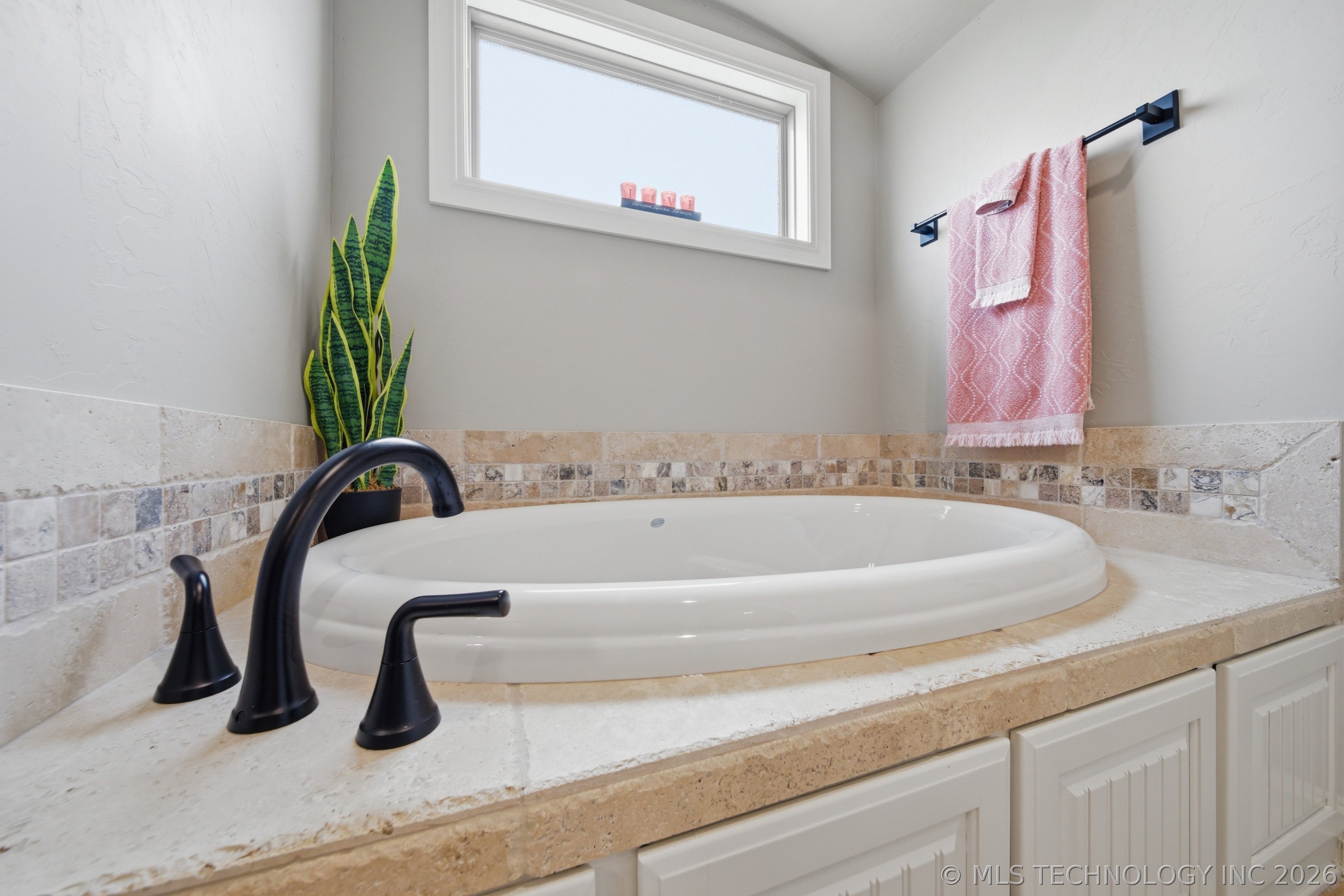 8307 E 107th Street Owasso OK 74055