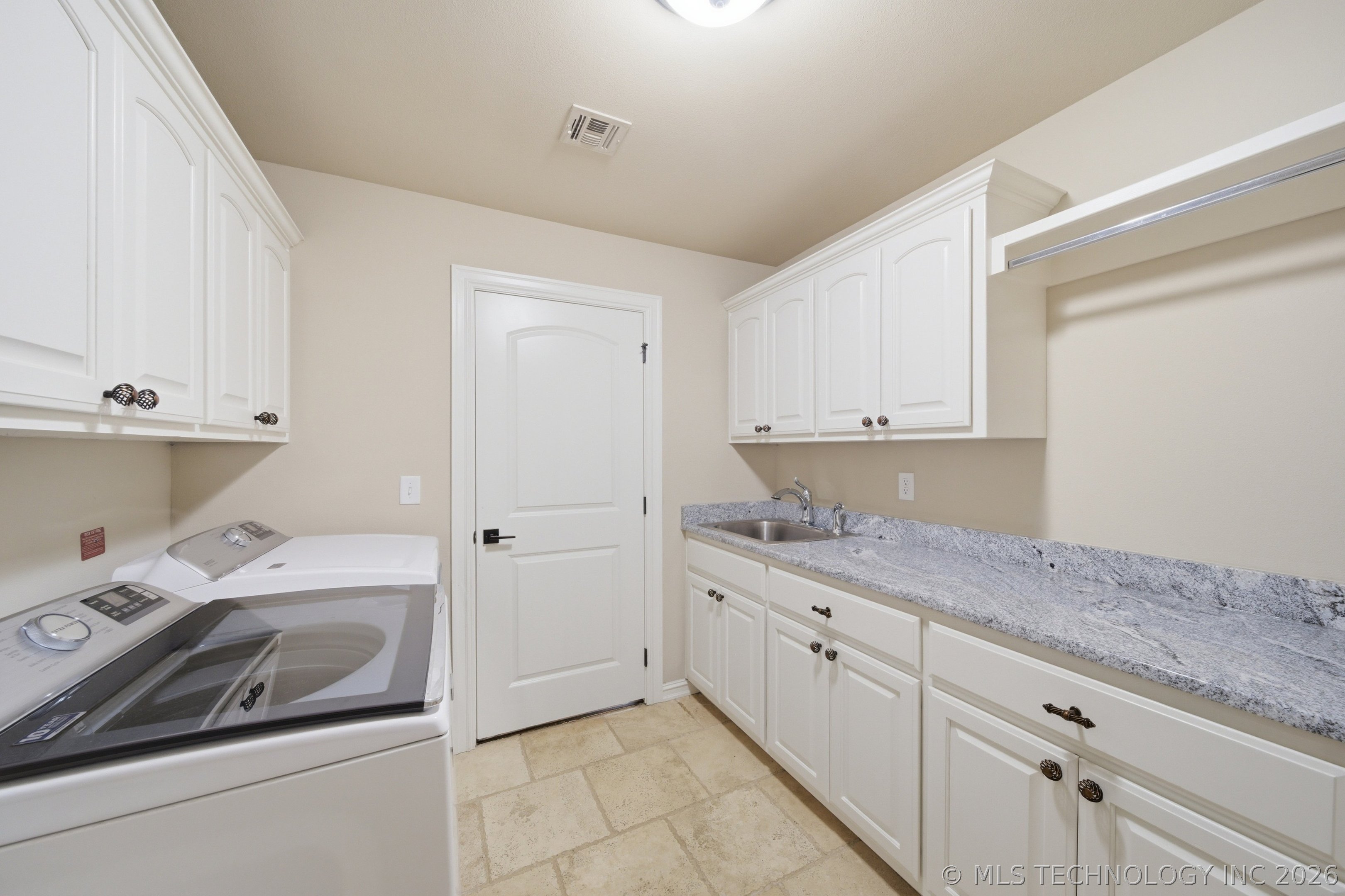 8307 E 107th Street Owasso OK 74055