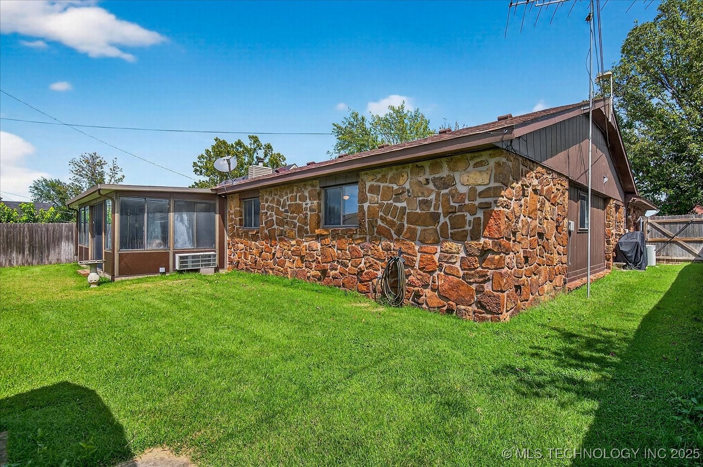 309 N Spruce Avenue Bartlesville OK 74006