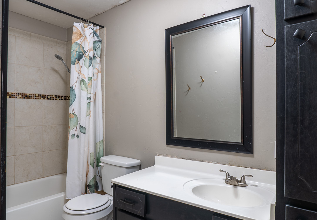 151 E 4th Durant OK 74701