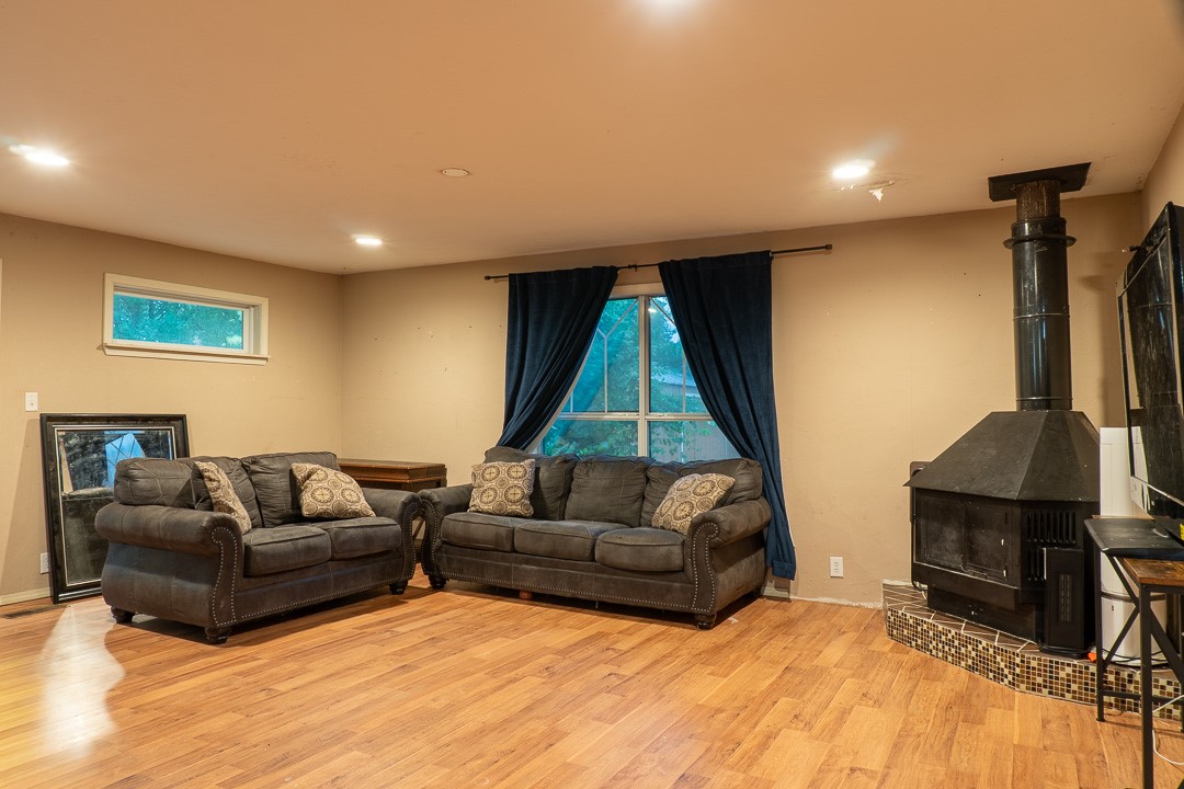 151 E 4th Durant OK 74701