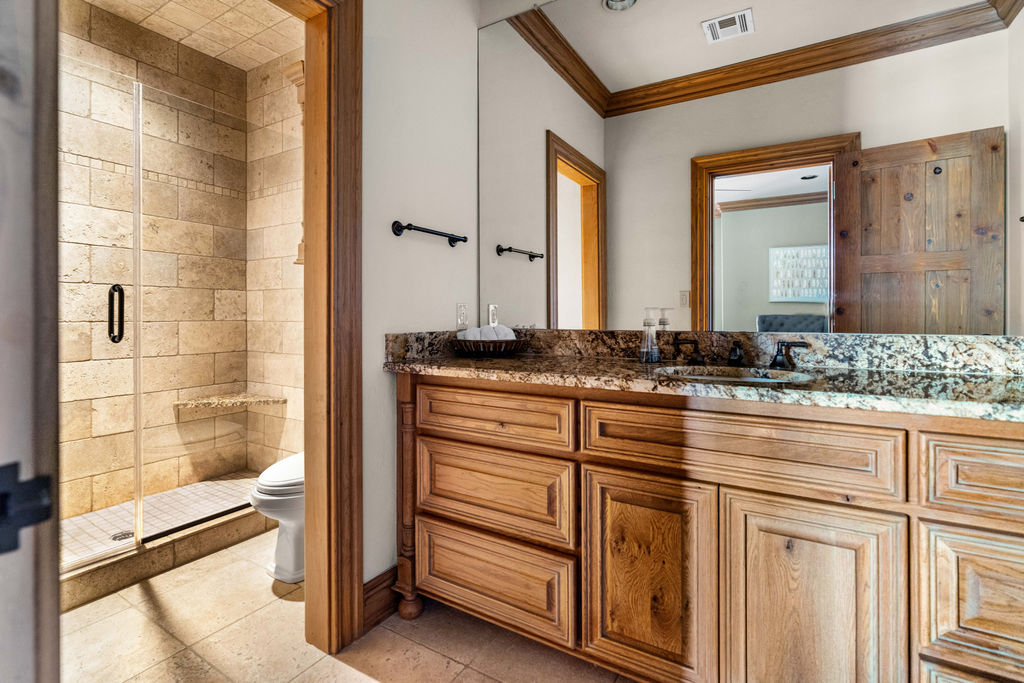 8795 Lake View Drive Kingston OK 73439