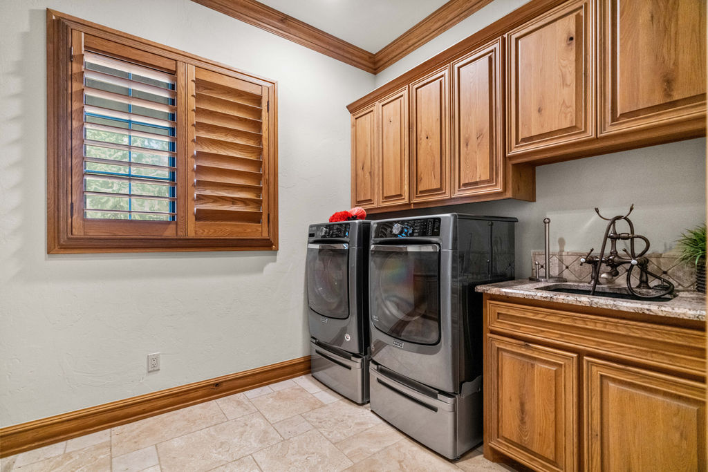 8795 Lake View Drive Kingston OK 73439