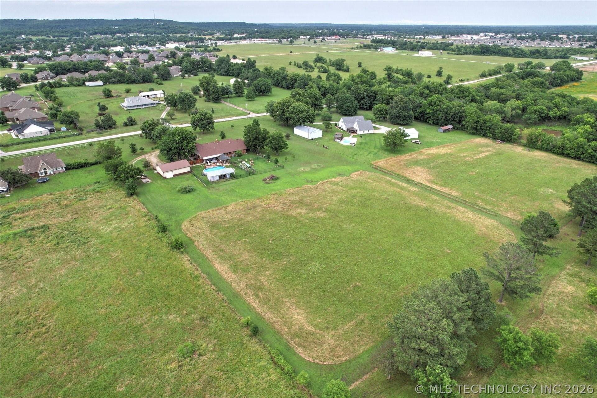 4152 W Oak Street Skiatook OK 74070