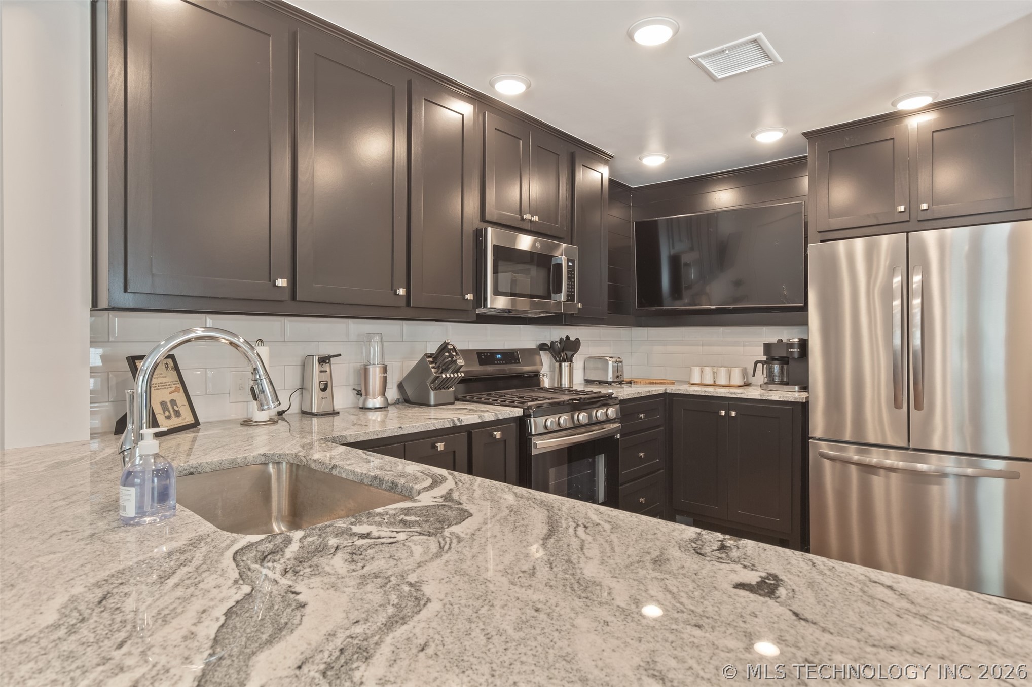 938 S Sandusky Avenue Tulsa OK 74112