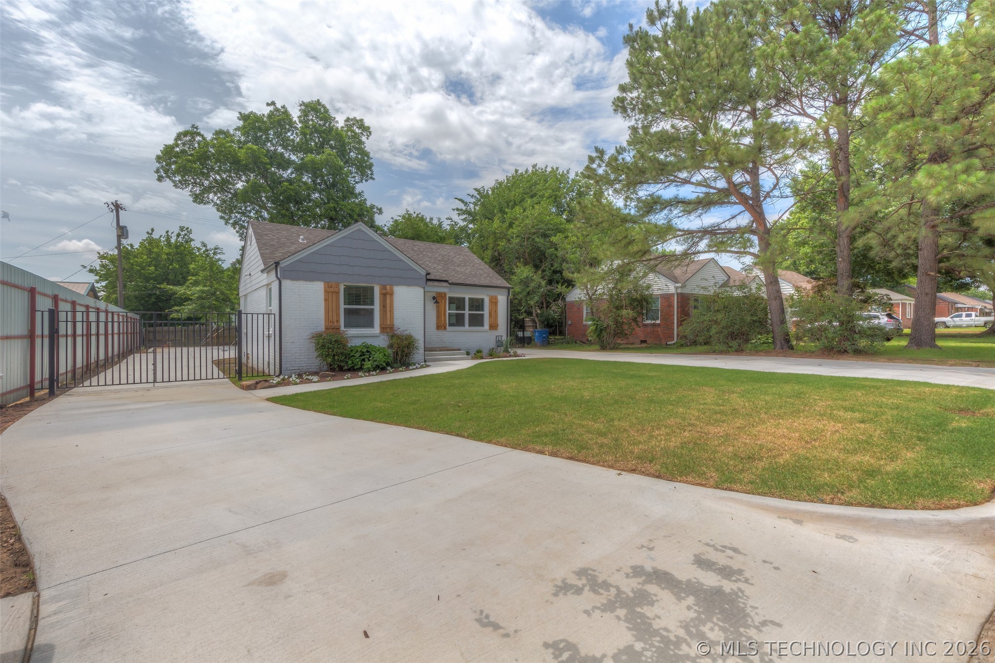 938 S Sandusky Avenue Tulsa OK 74112