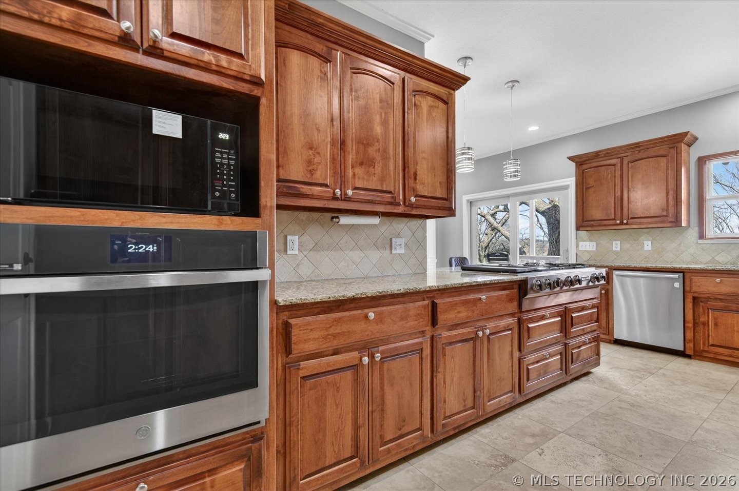 618 Kenwood Drive Bartlesville OK 74006