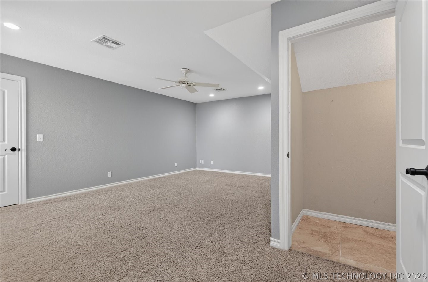 618 Kenwood Drive Bartlesville OK 74006