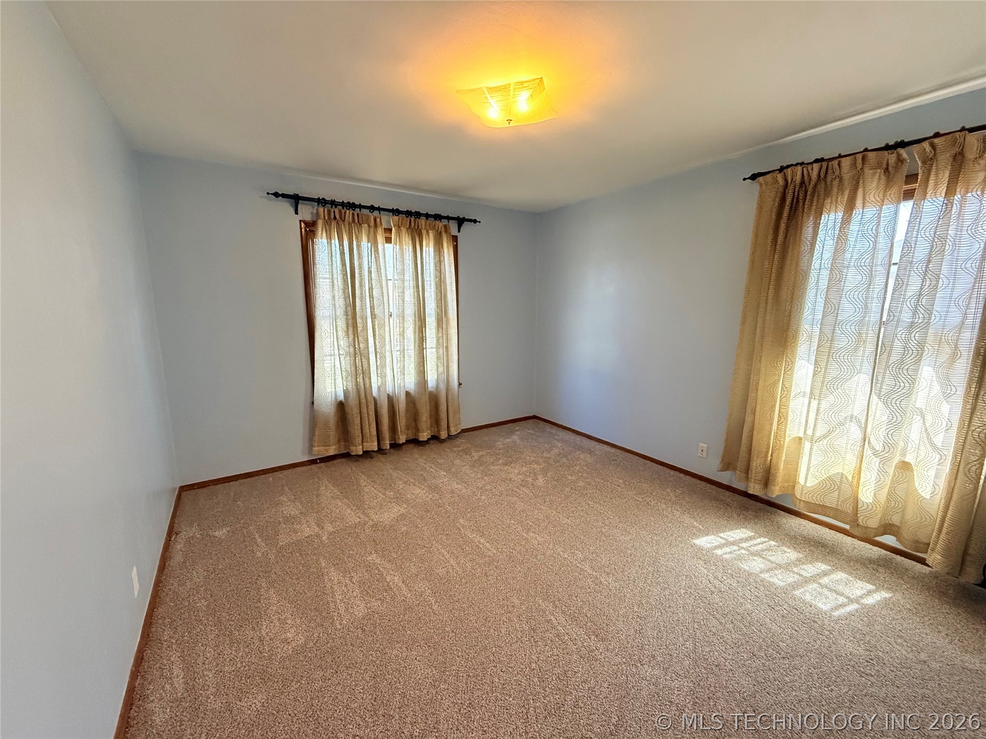 1737 Winchester Ardmore OK 73401