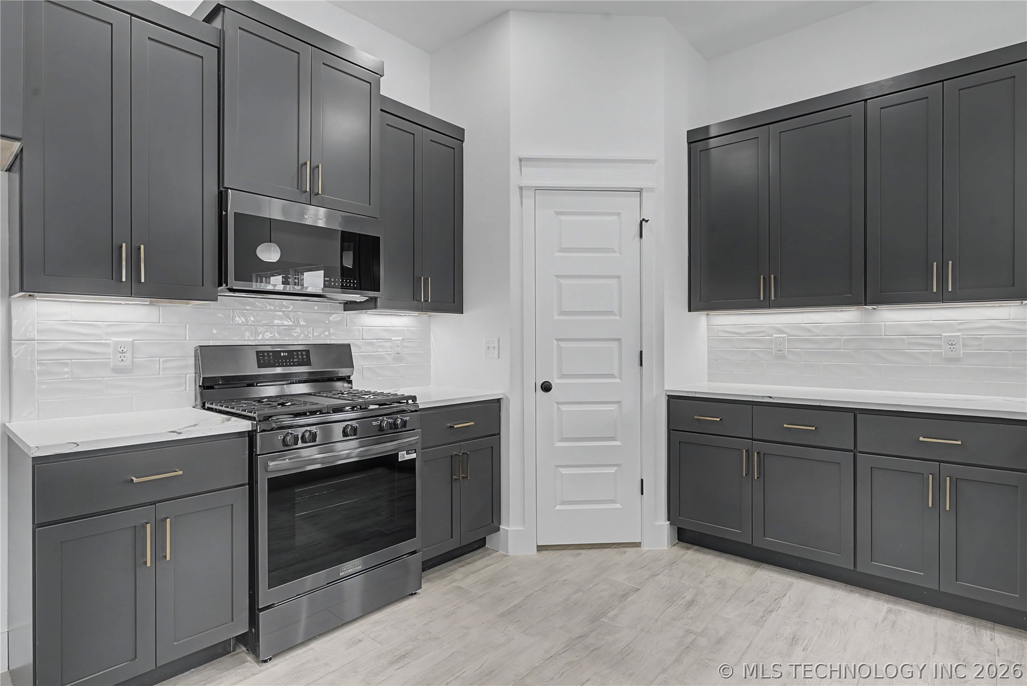 6025 N 28th Street Broken Arrow OK 74014
