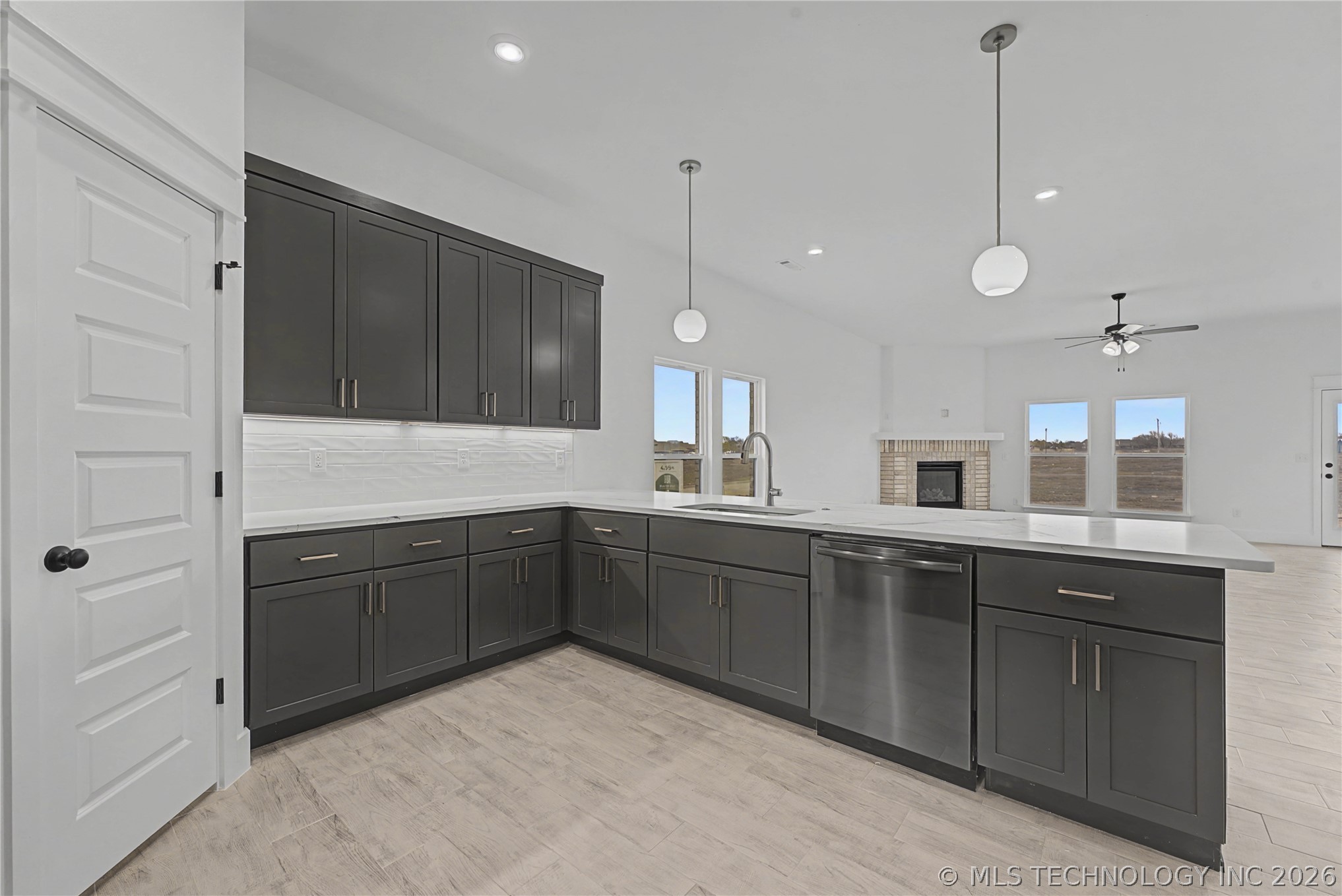 6025 N 28th Street Broken Arrow OK 74014