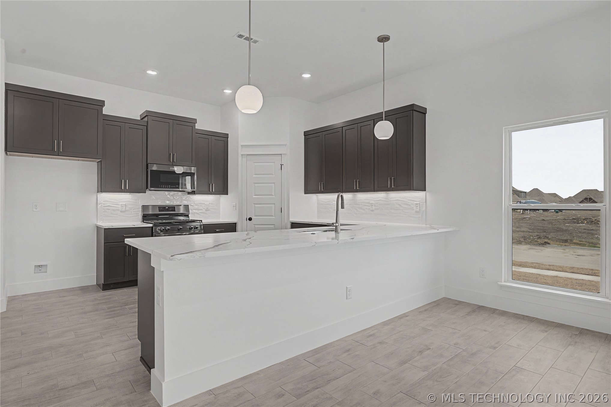 6025 N 28th Street Broken Arrow OK 74014