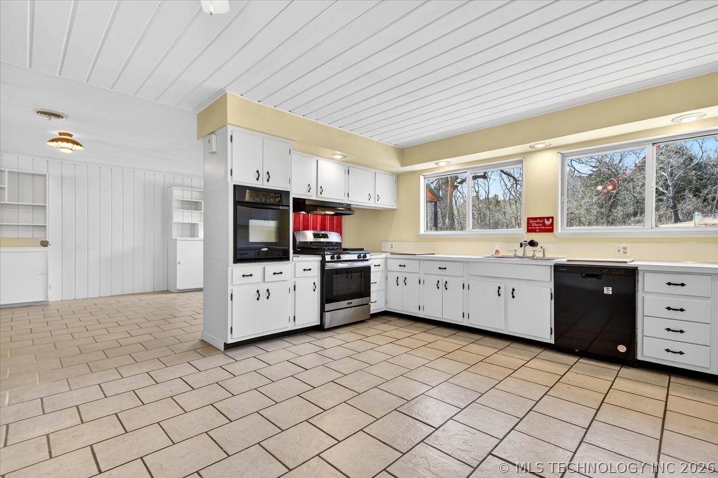 1905 Lynn Avenue Pawhuska OK 74056