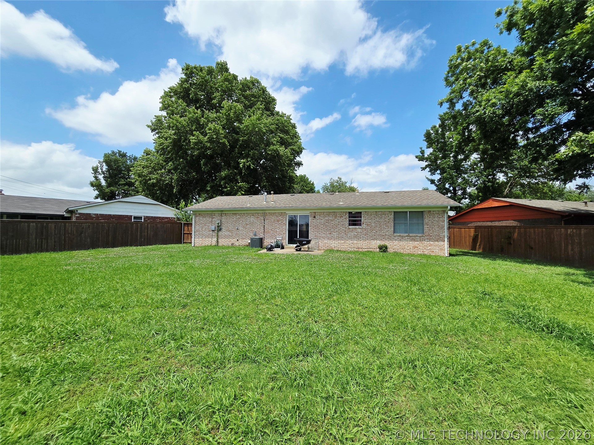 1121 W 14th Place Claremore OK 74017