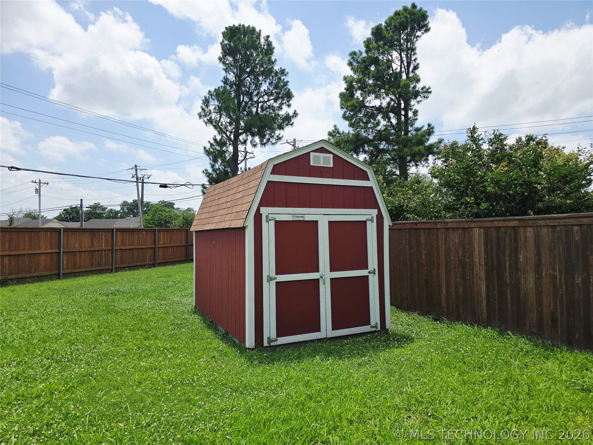 1121 W 14th Place Claremore OK 74017