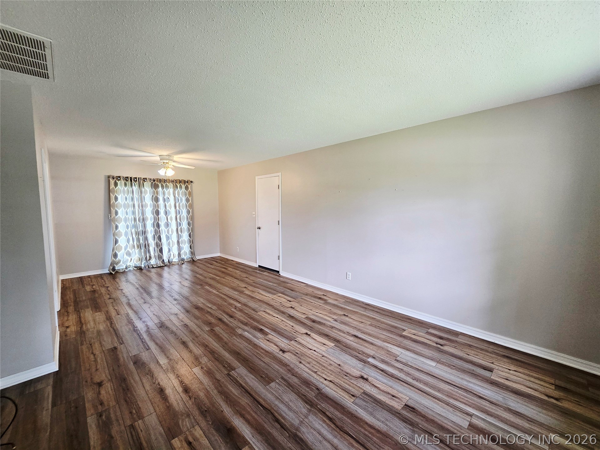 1121 W 14th Place Claremore OK 74017