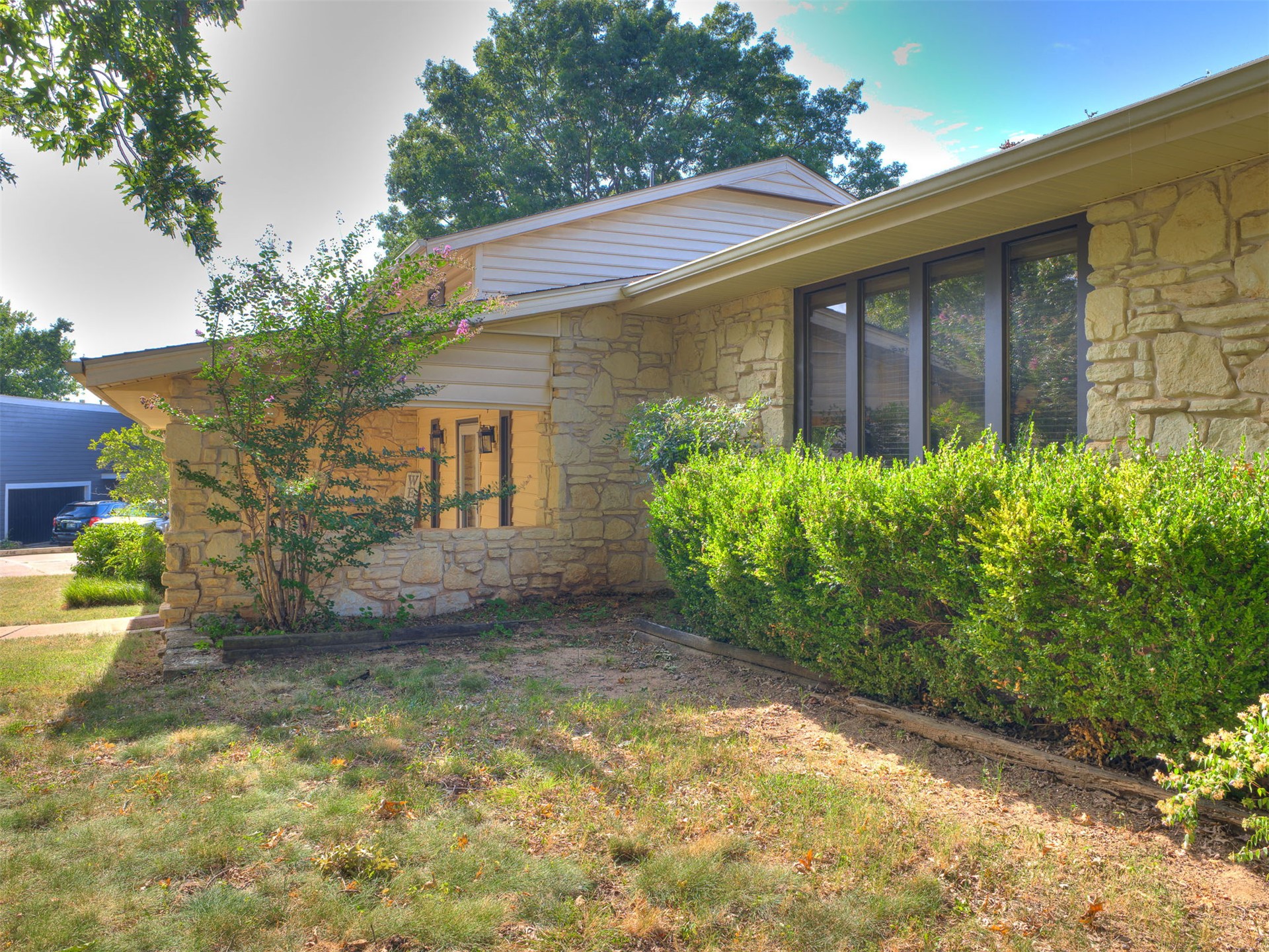 3213 W 69th Court Tulsa OK 74132