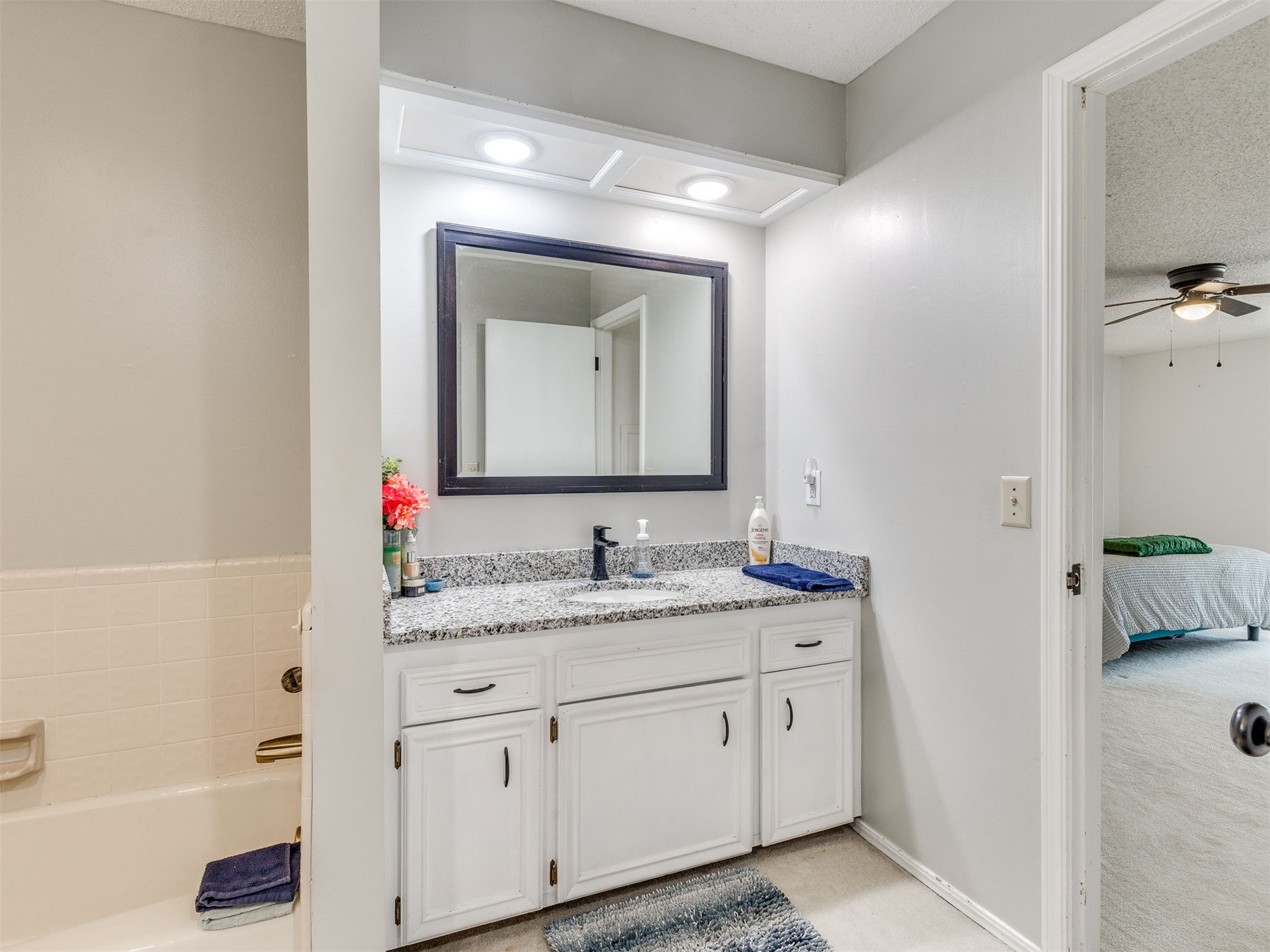 3213 W 69th Court Tulsa OK 74132
